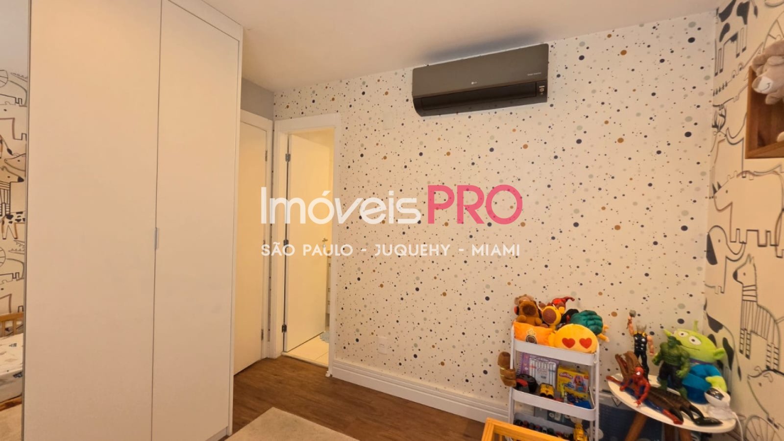 Foto :: https://assets.imoveispro.com.br/thumb/IP40397/apartamento-venda-brooklin_IP40397_35_1920x1080.jpg?