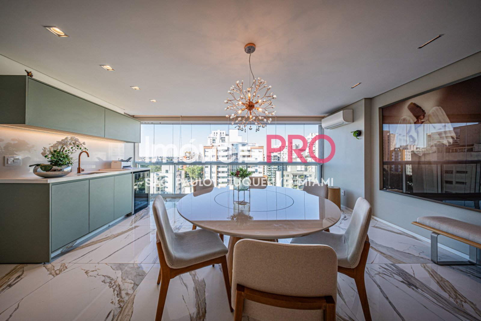 Foto :: https://assets.imoveispro.com.br/thumb/IP40398/apartamento-venda-vila-mascote_IP40398_17_1920x1080.jpg?