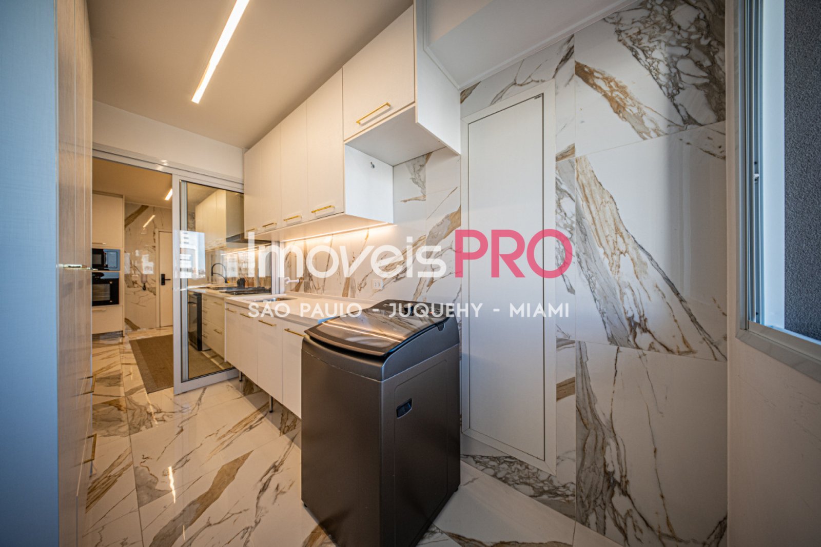Foto :: https://assets.imoveispro.com.br/thumb/IP40398/apartamento-venda-vila-mascote_IP40398_35_1920x1080.jpg?