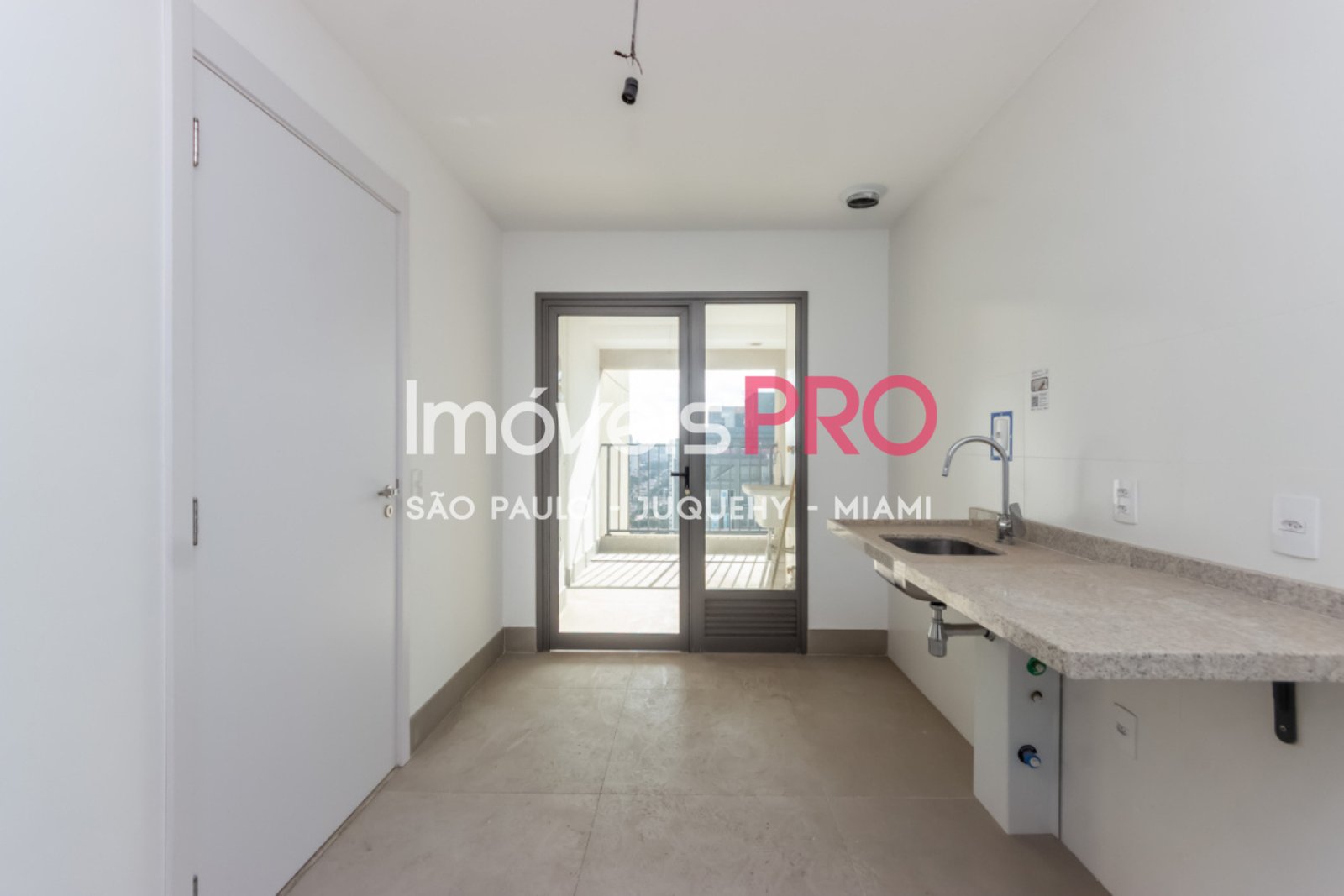 Foto :: IP40403