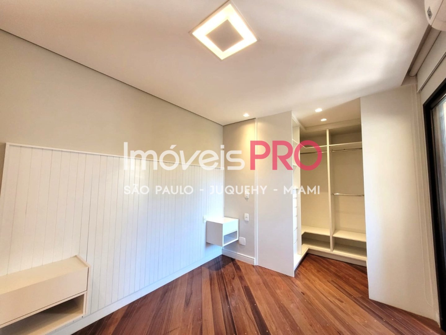 Foto :: https://assets.imoveispro.com.br/thumb/IP40407/apartamento-aluguel-morumbi_IP40407_11_1920x1080.jpg?
