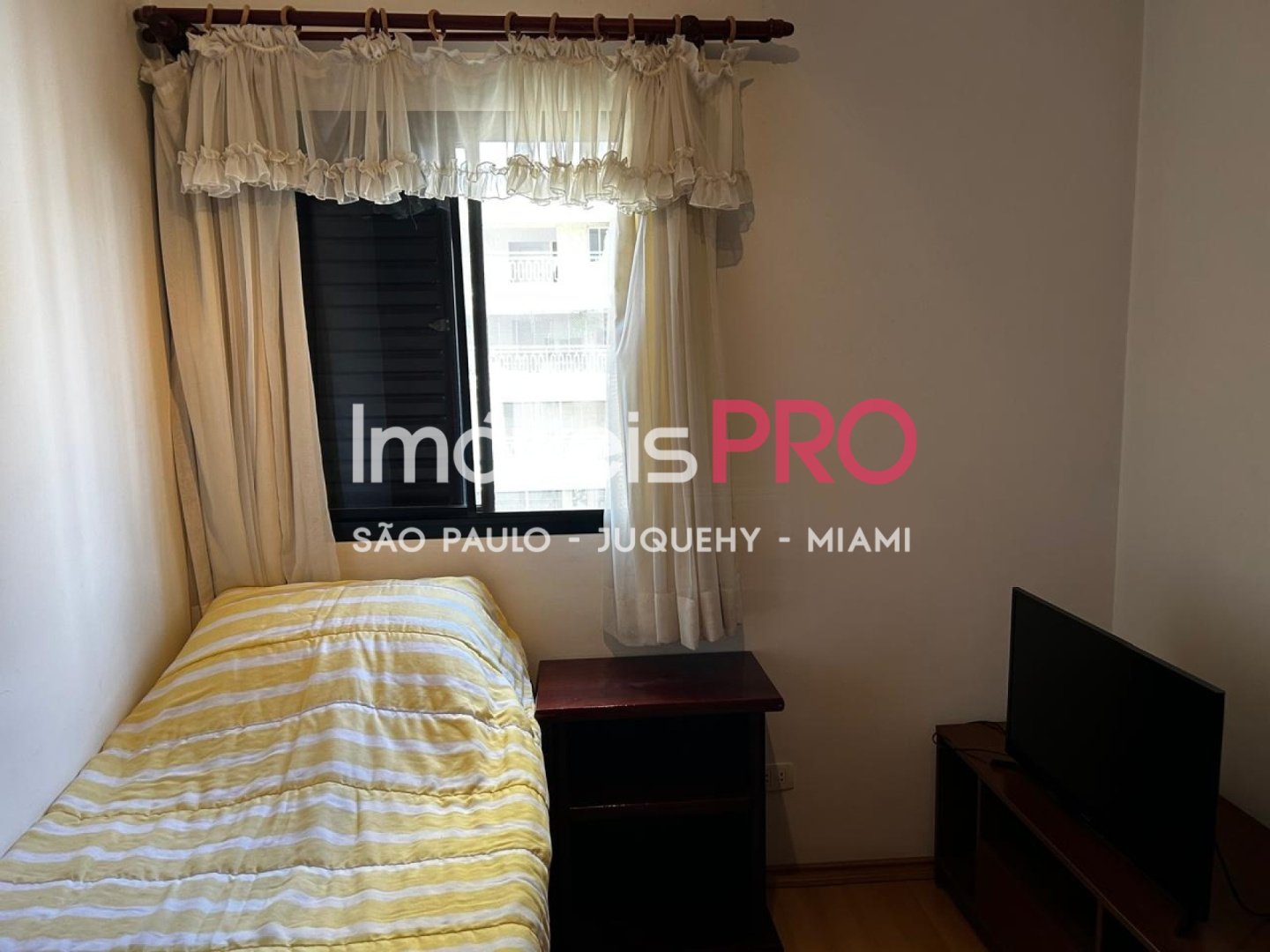 Foto :: IP40411