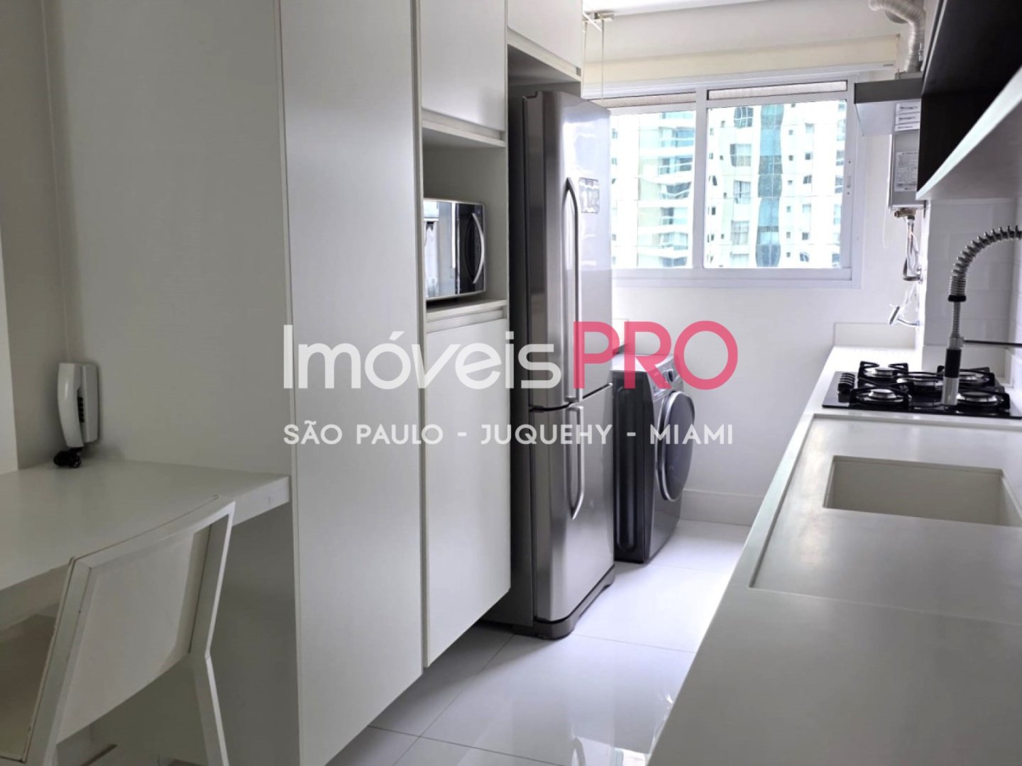 Foto :: IP40416