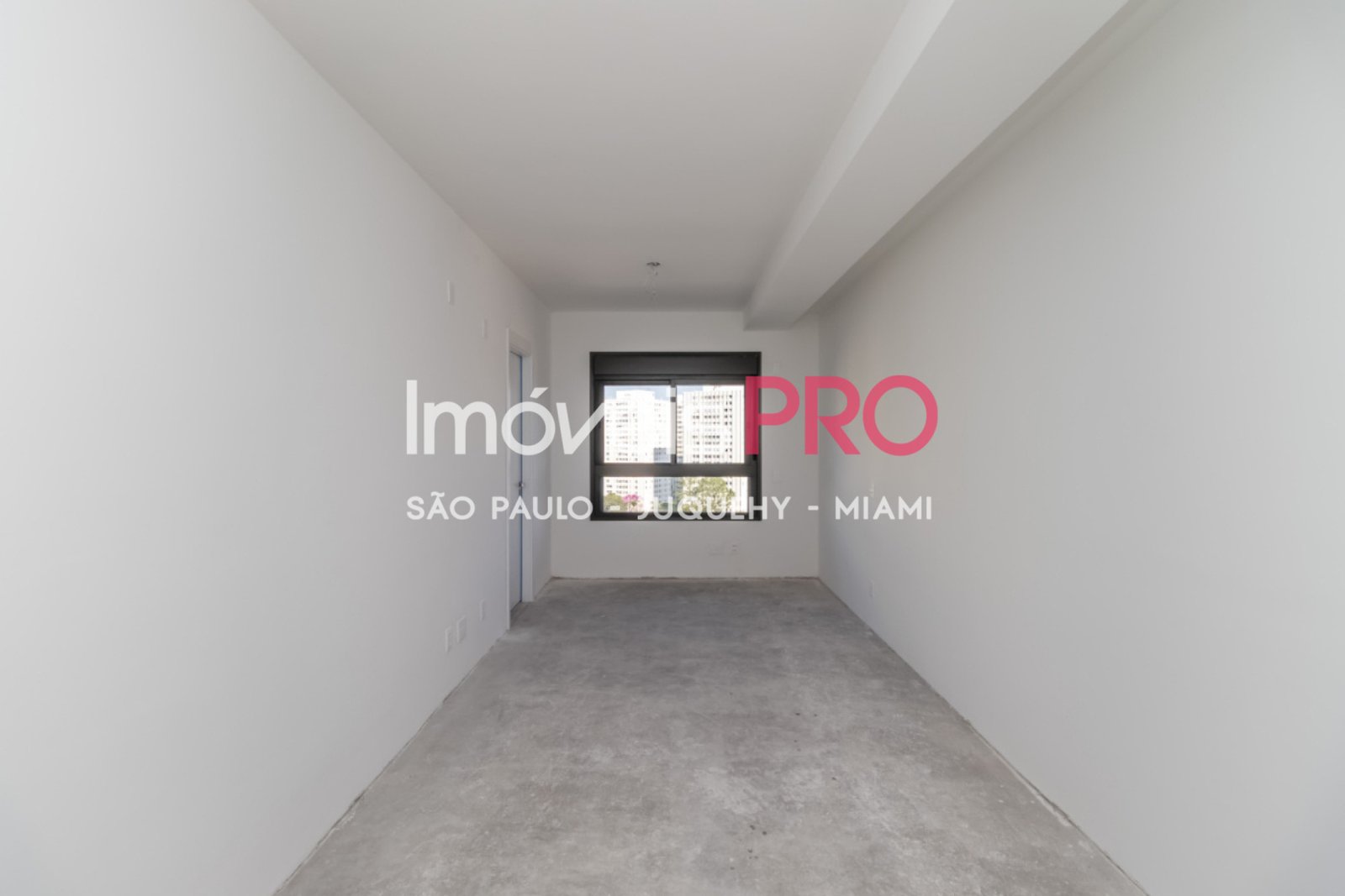 Foto :: https://assets.imoveispro.com.br/thumb/IP40419/apartamento-venda-alto-de-pinheiros_IP40419_17_1920x1080.jpg?