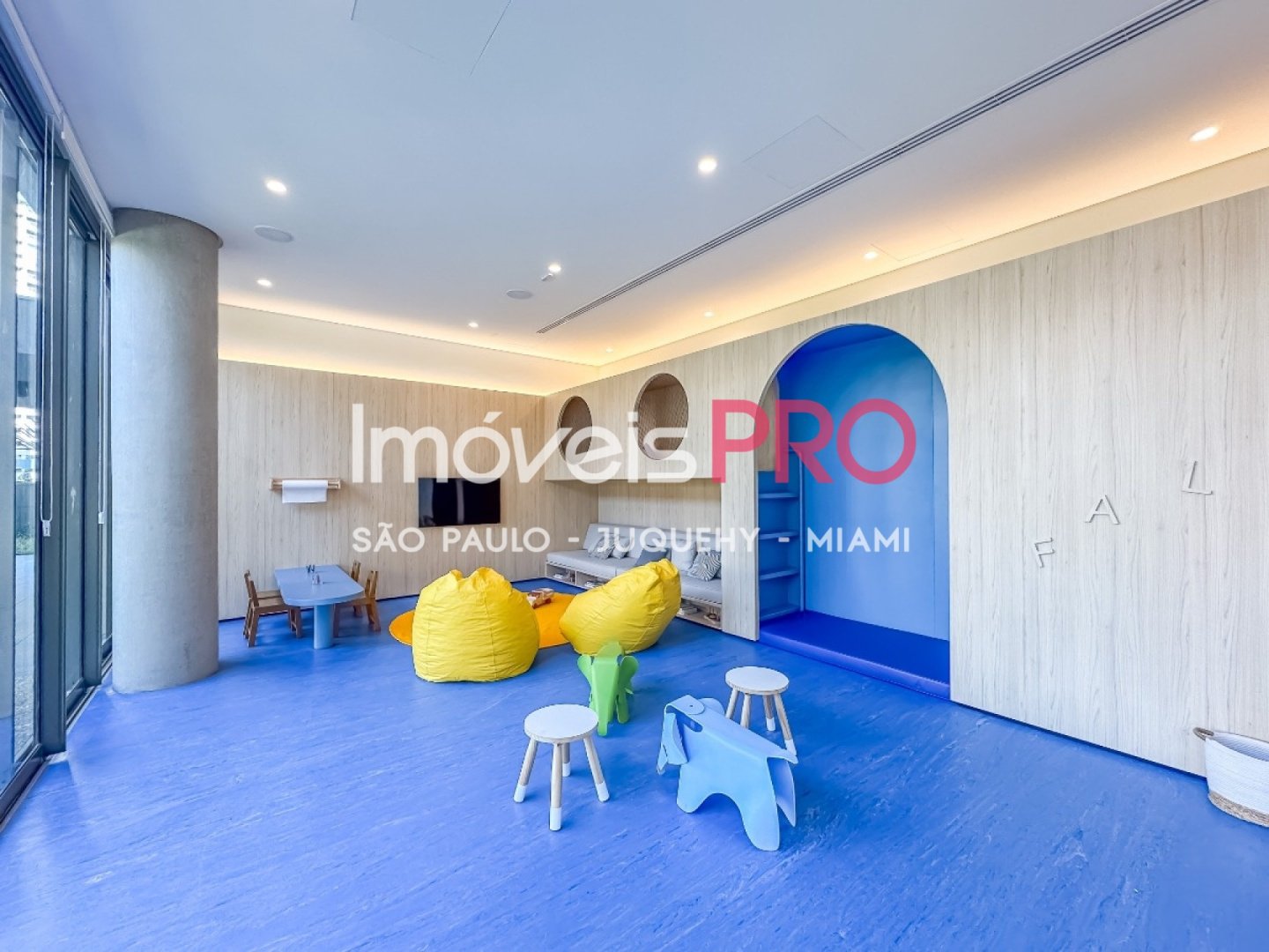 Foto :: https://assets.imoveispro.com.br/thumb/IP40419/apartamento-venda-alto-de-pinheiros_IP40419_35_1920x1080.jpg?