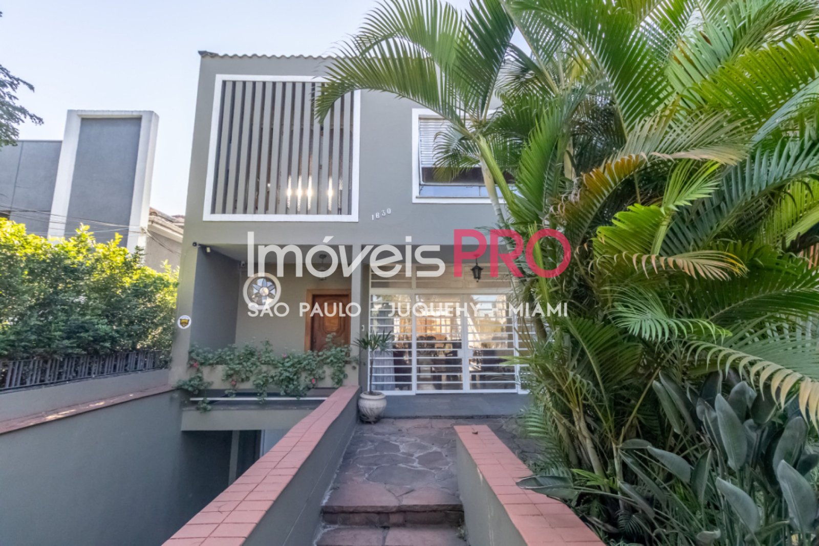 Foto :: https://assets.imoveispro.com.br/thumb/IP40422/casa-venda-paraiso_IP40422_23_1920x1080.jpg?