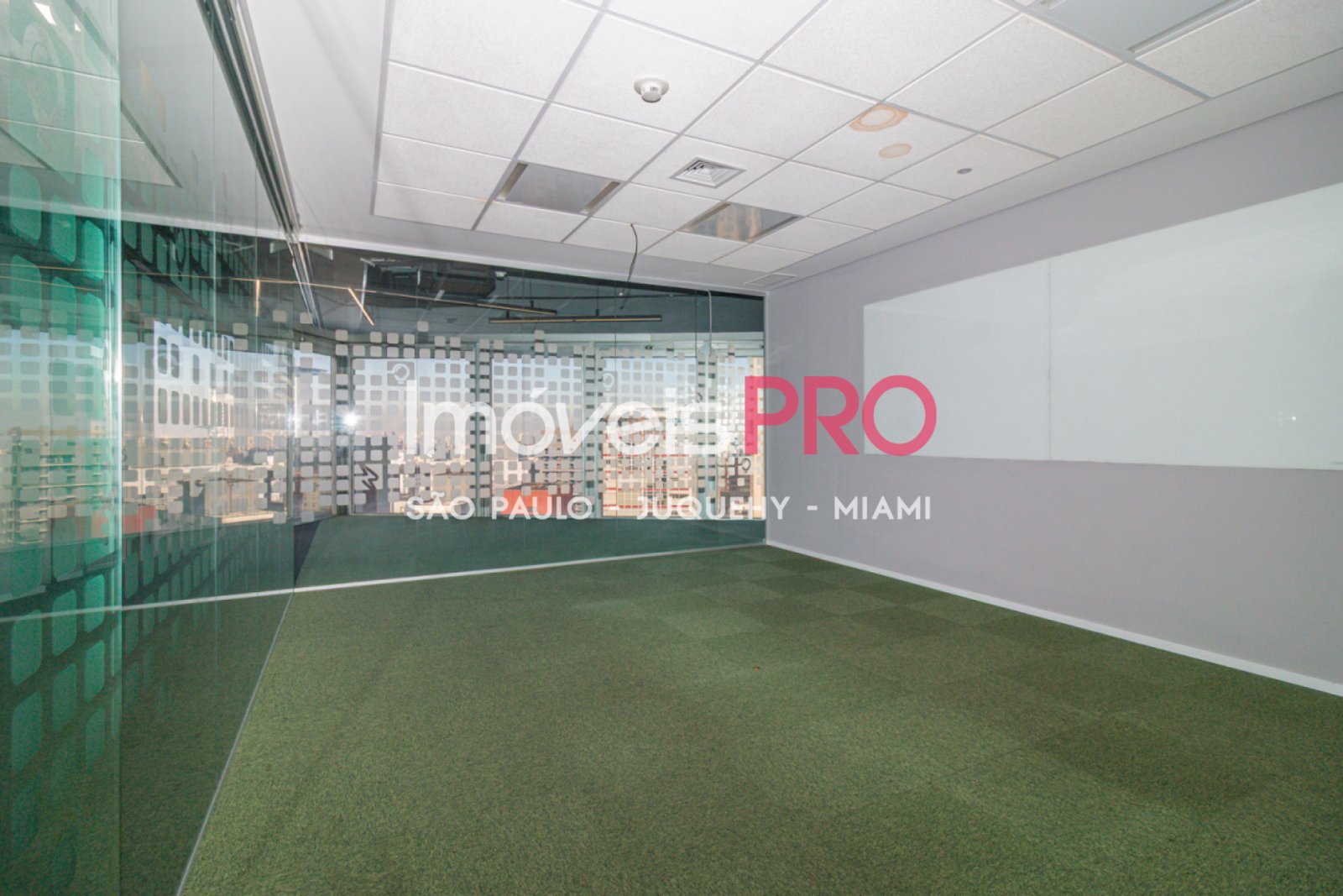 Foto :: https://assets.imoveispro.com.br/thumb/IP40431/conj-comercial-aluguel-cerqueira-cesar_IP40431_17_1920x1080.jpg?