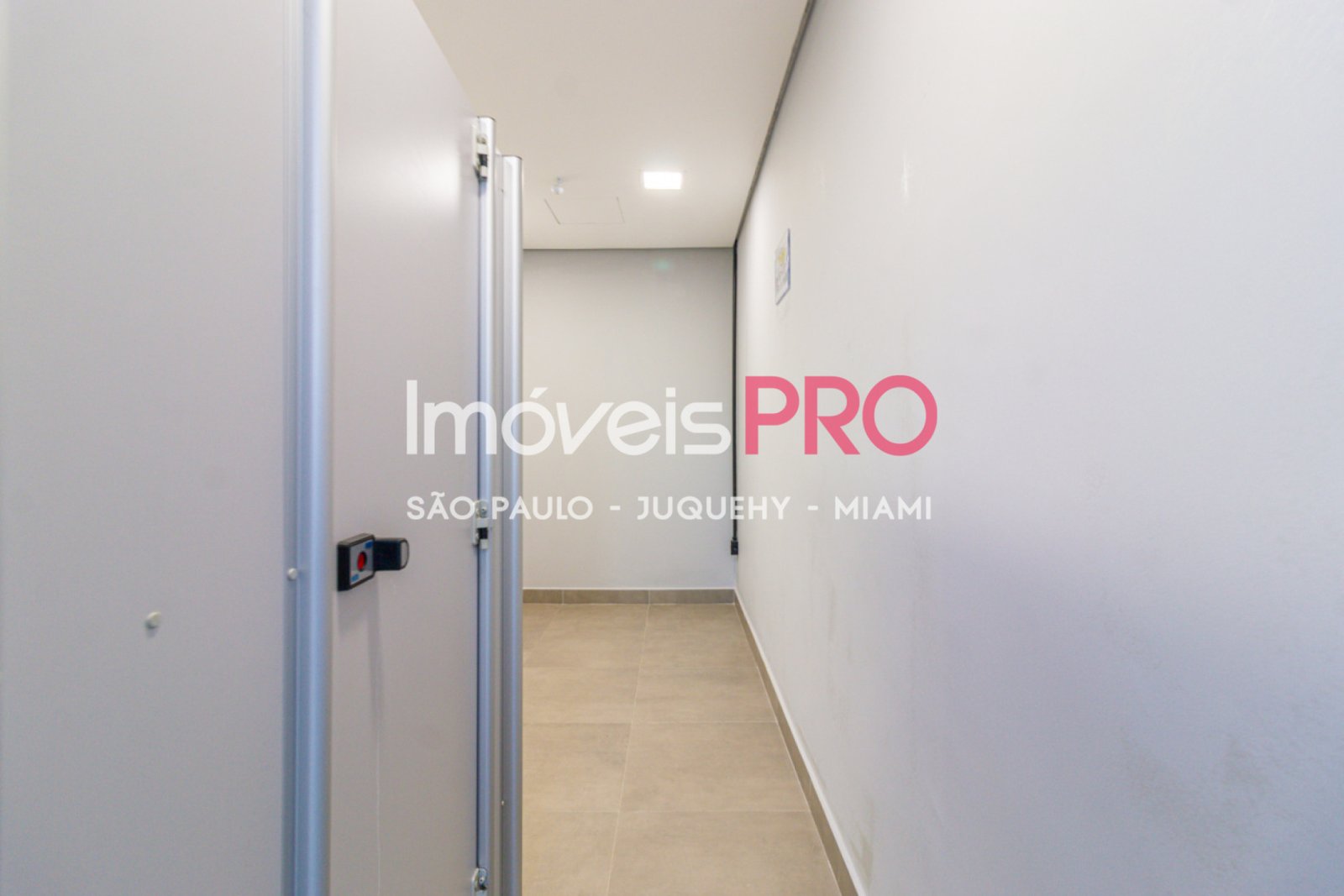 Foto :: https://assets.imoveispro.com.br/thumb/IP40431/conj-comercial-aluguel-cerqueira-cesar_IP40431_41_1920x1080.jpg?