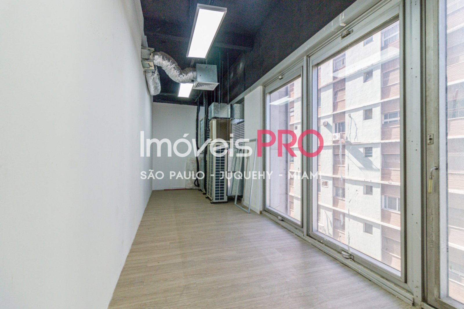 Foto :: https://assets.imoveispro.com.br/thumb/IP40433/conj-comercial-aluguel-cerqueira-cesar_IP40433_29_1920x1080.jpg?