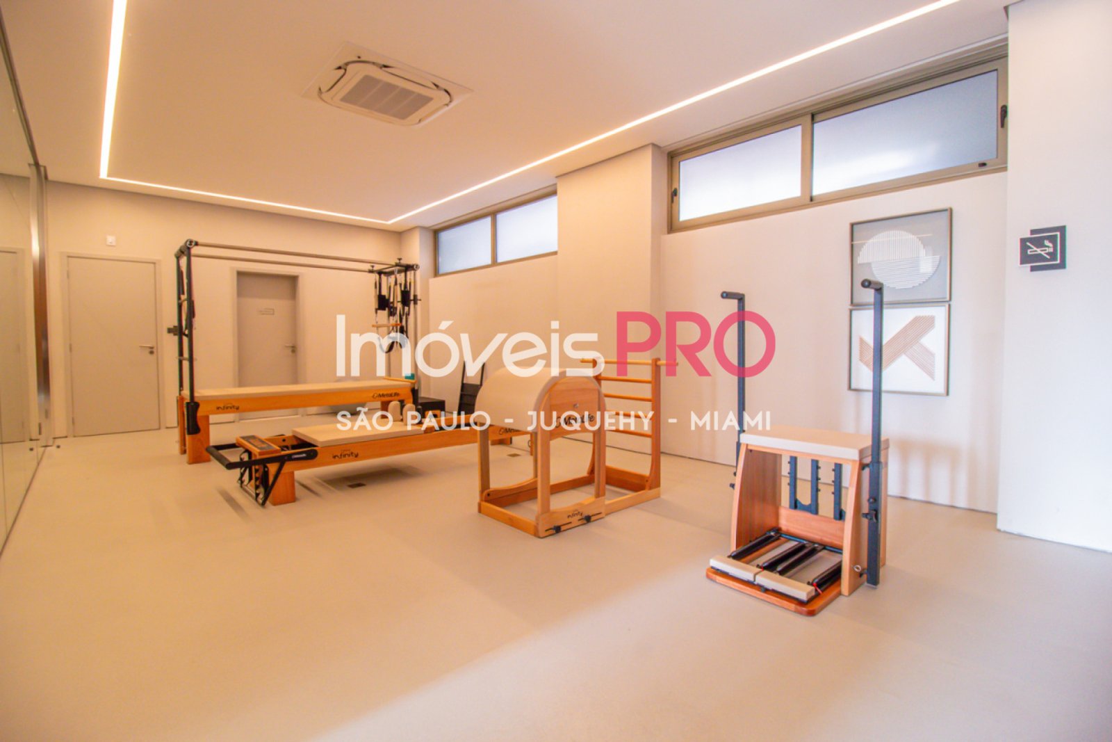Foto :: IP40442