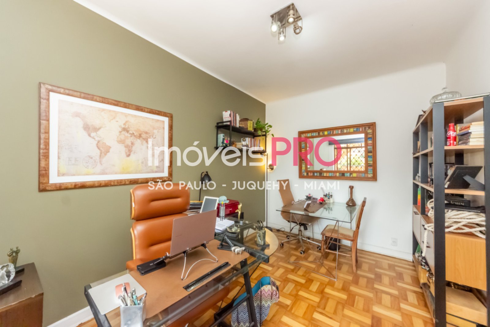 Foto :: https://assets.imoveispro.com.br/thumb/IP40445/sobrado-venda-vila-mariana_IP40445_29_1920x1080.jpg?