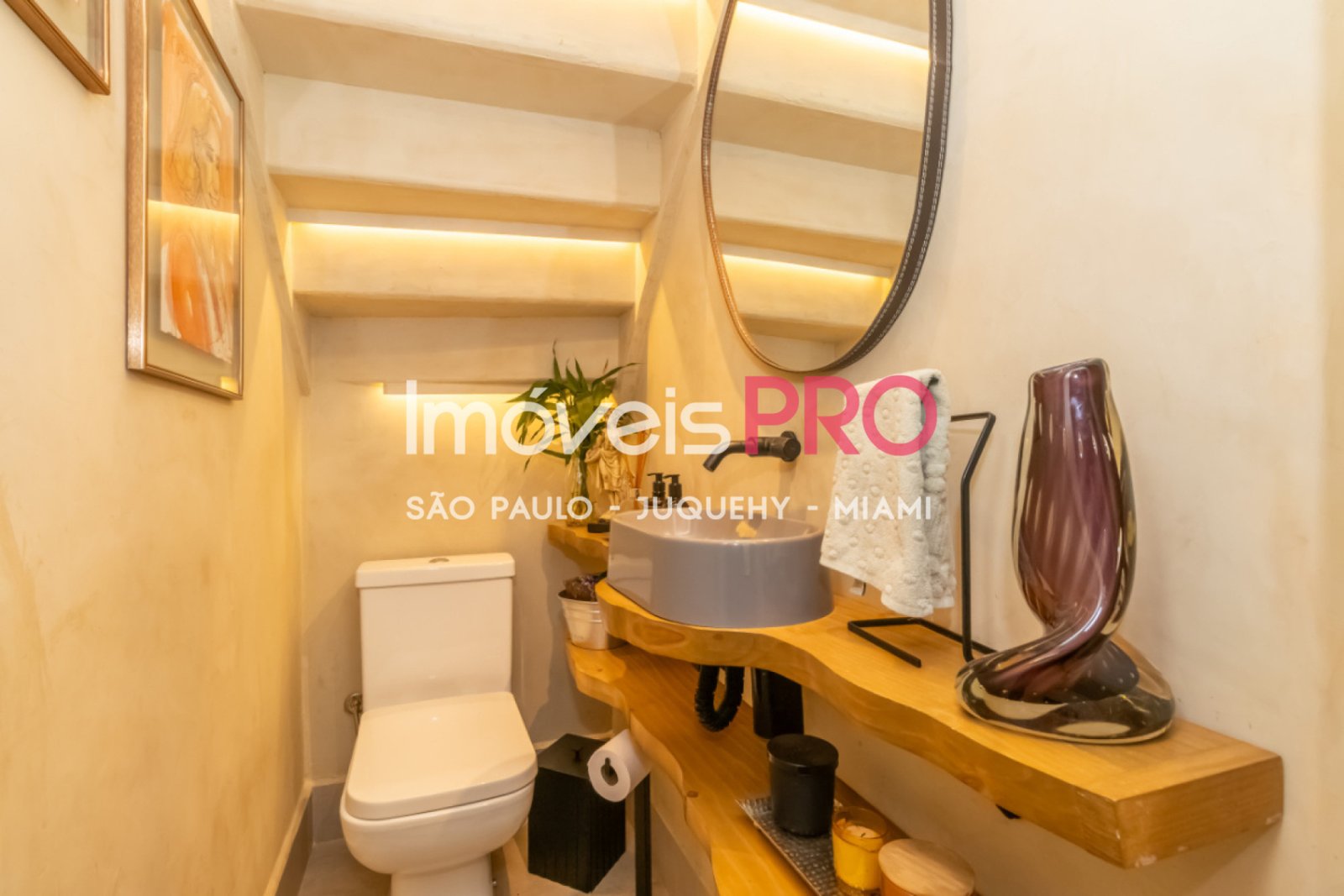 Foto :: https://assets.imoveispro.com.br/thumb/IP40445/sobrado-venda-vila-mariana_IP40445_41_1920x1080.jpg?