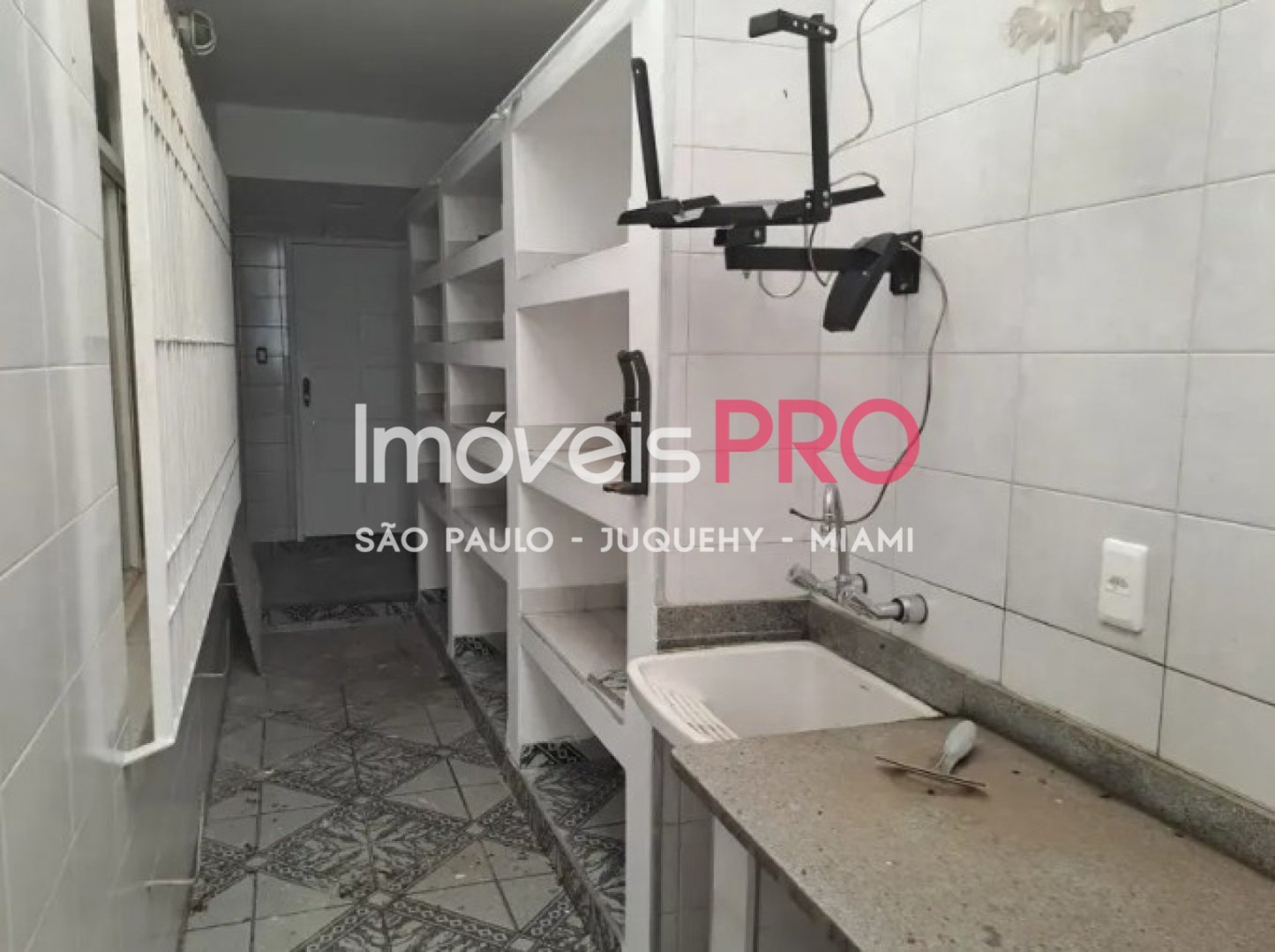 Foto :: IP40450