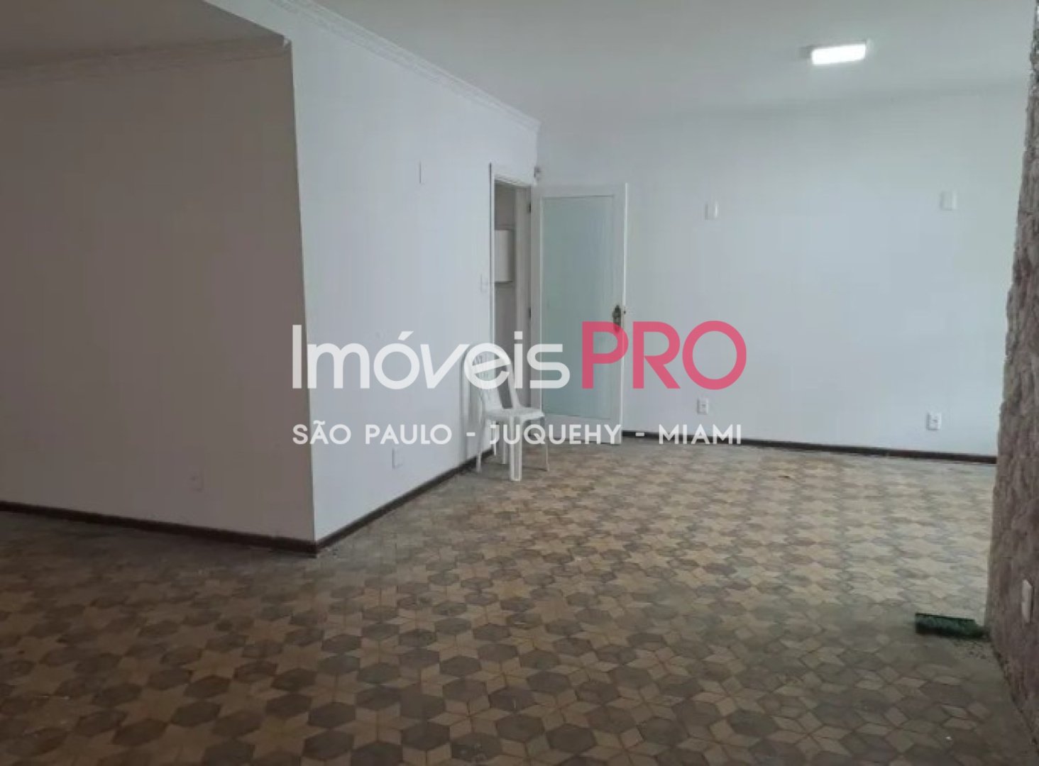 Foto :: https://assets.imoveispro.com.br/thumb/IP40450/casa-aluguel-indianopolis_IP40450_11_1920x1080.jpg?