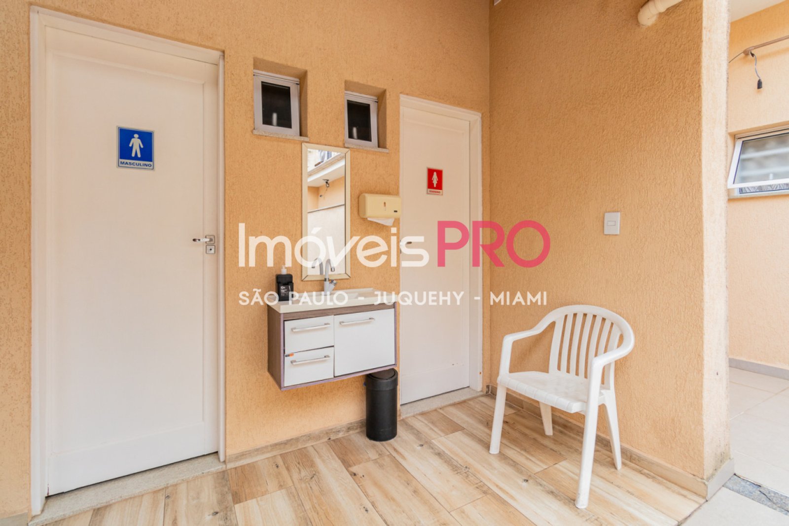 Foto :: IP40452