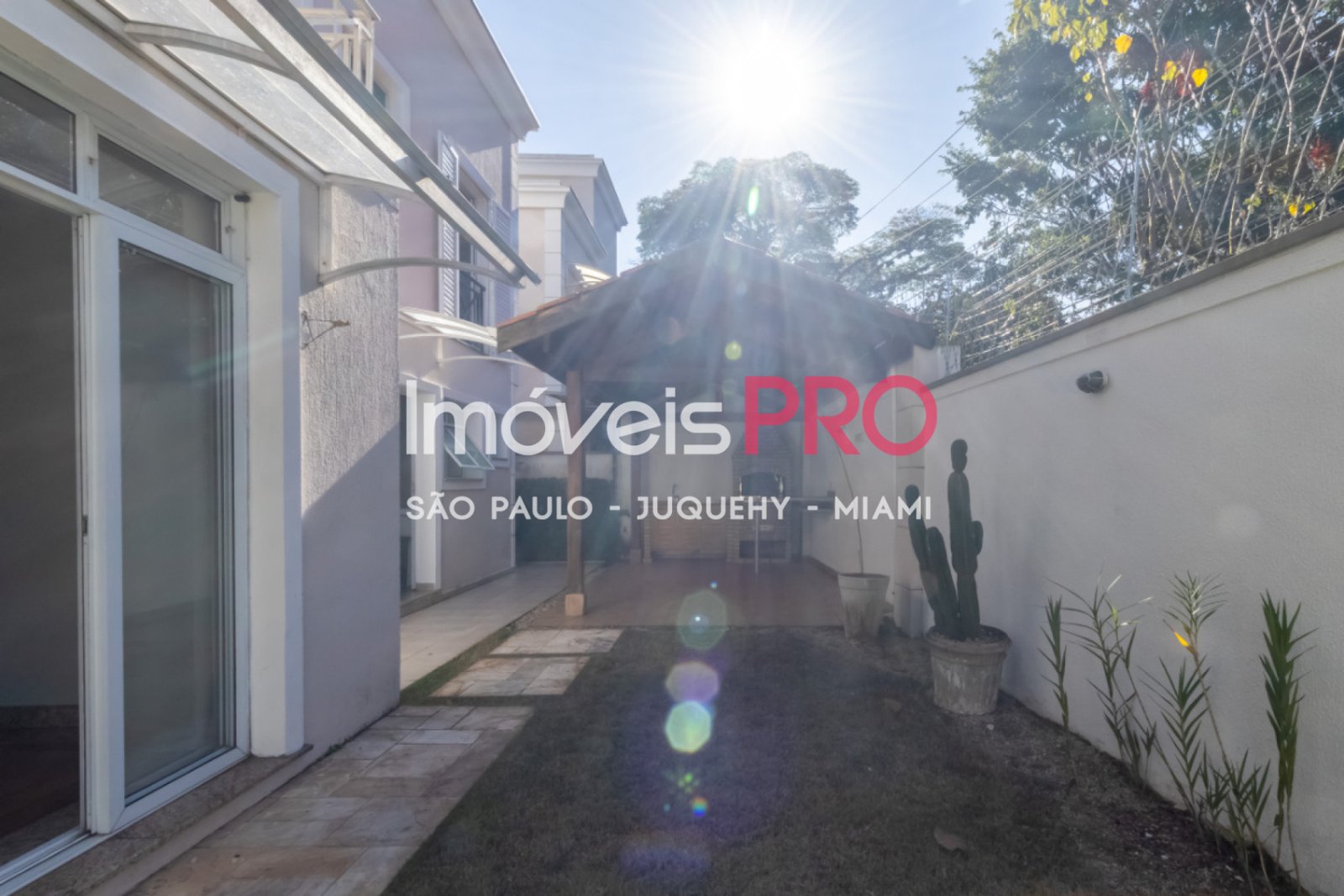 Foto :: IP40465