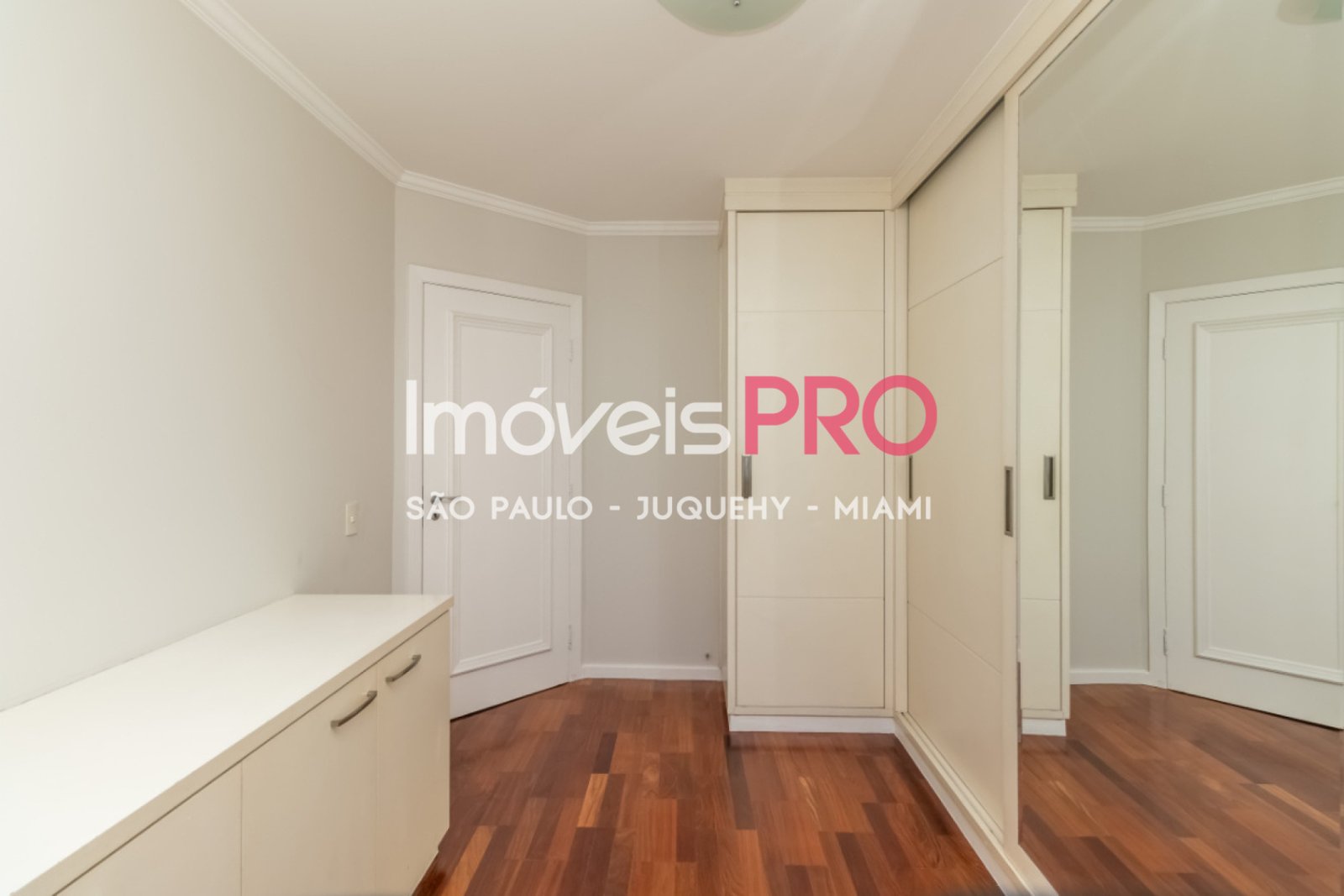 Foto :: https://assets.imoveispro.com.br/thumb/IP40465/condominio-venda-jardim-cordeiro_IP40465_47_1920x1080.jpg?