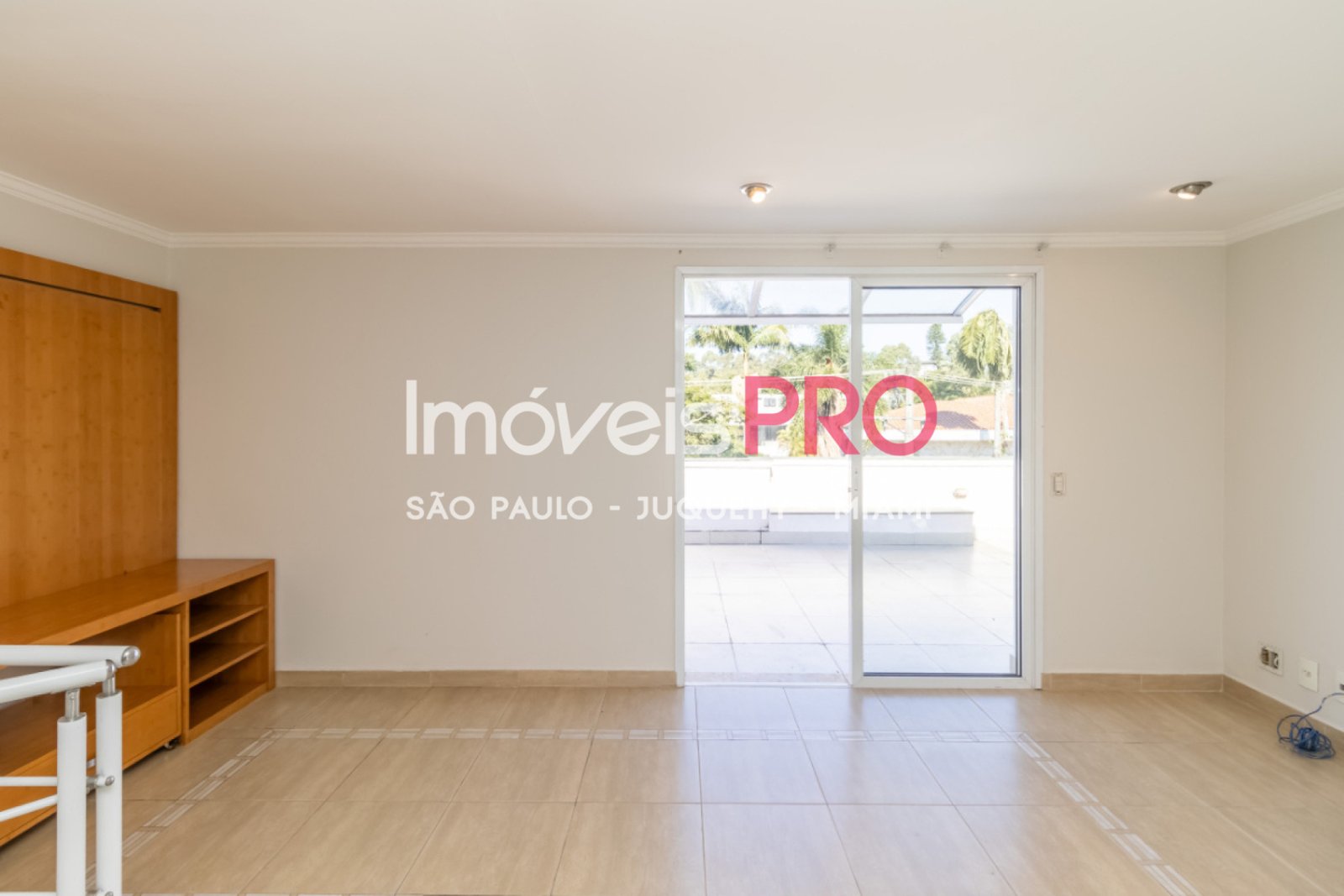 Foto :: IP40465