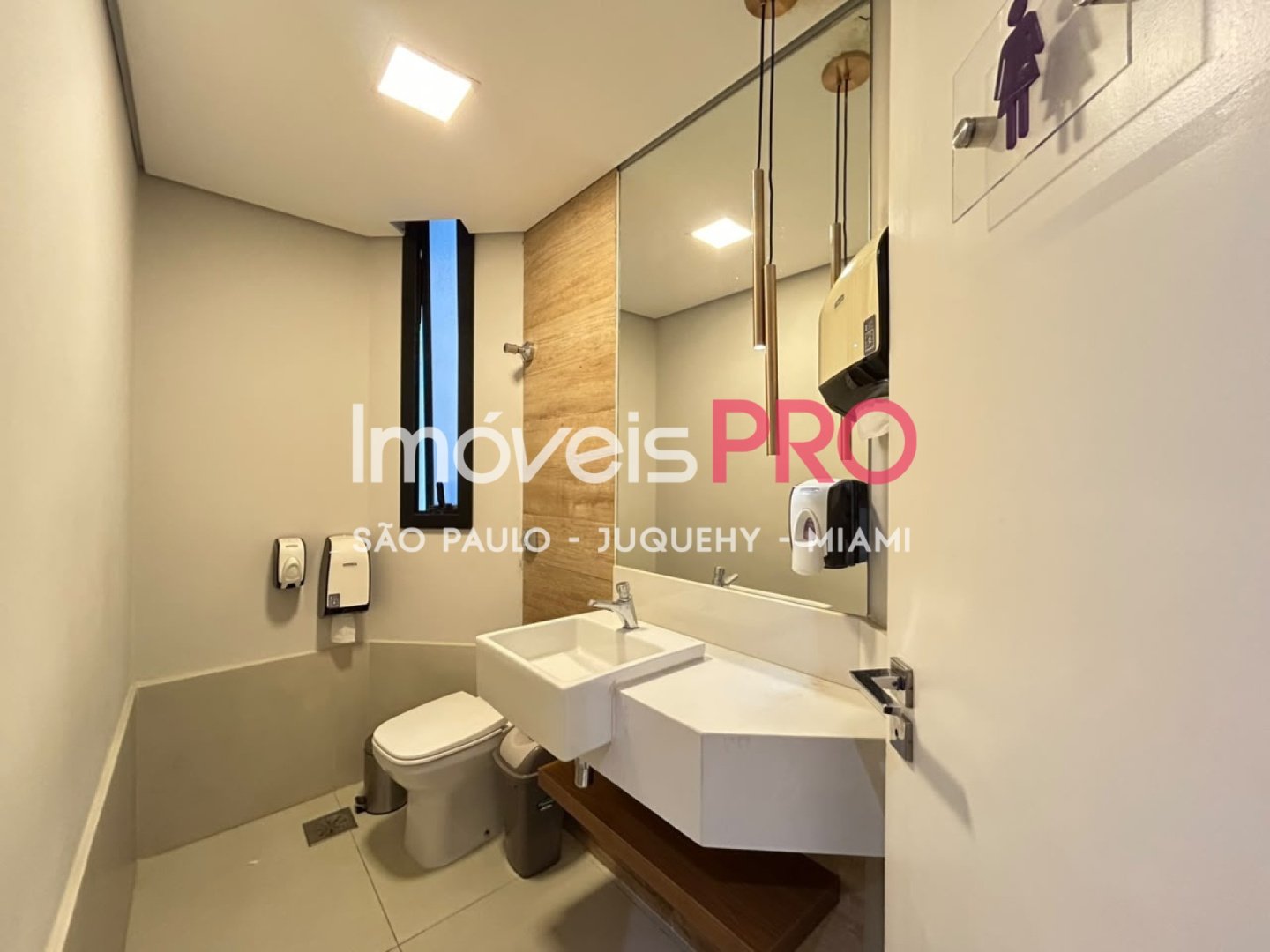 Foto :: https://assets.imoveispro.com.br/thumb/IP40472/conj-comercial-aluguel-brooklin_IP40472_17_1920x1080.jpg?