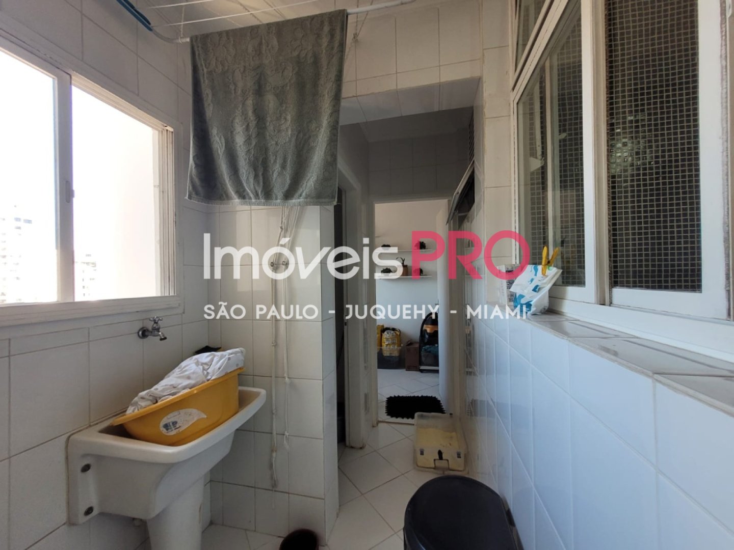Foto :: IP40481