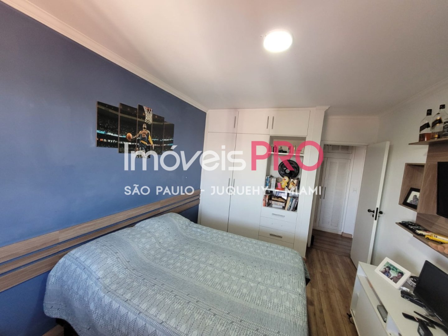 Foto :: https://assets.imoveispro.com.br/thumb/IP40481/apartamento-venda-chacara-santo-antonio-zona-sul_IP40481_17_1920x1080.jpg?