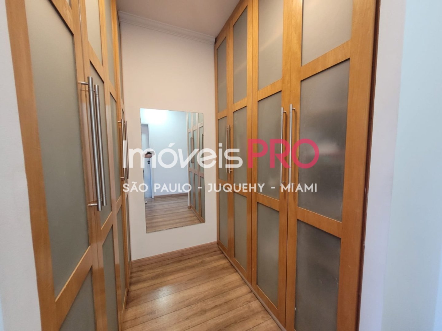 Foto :: https://assets.imoveispro.com.br/thumb/IP40481/apartamento-venda-chacara-santo-antonio-zona-sul_IP40481_23_1920x1080.jpg?