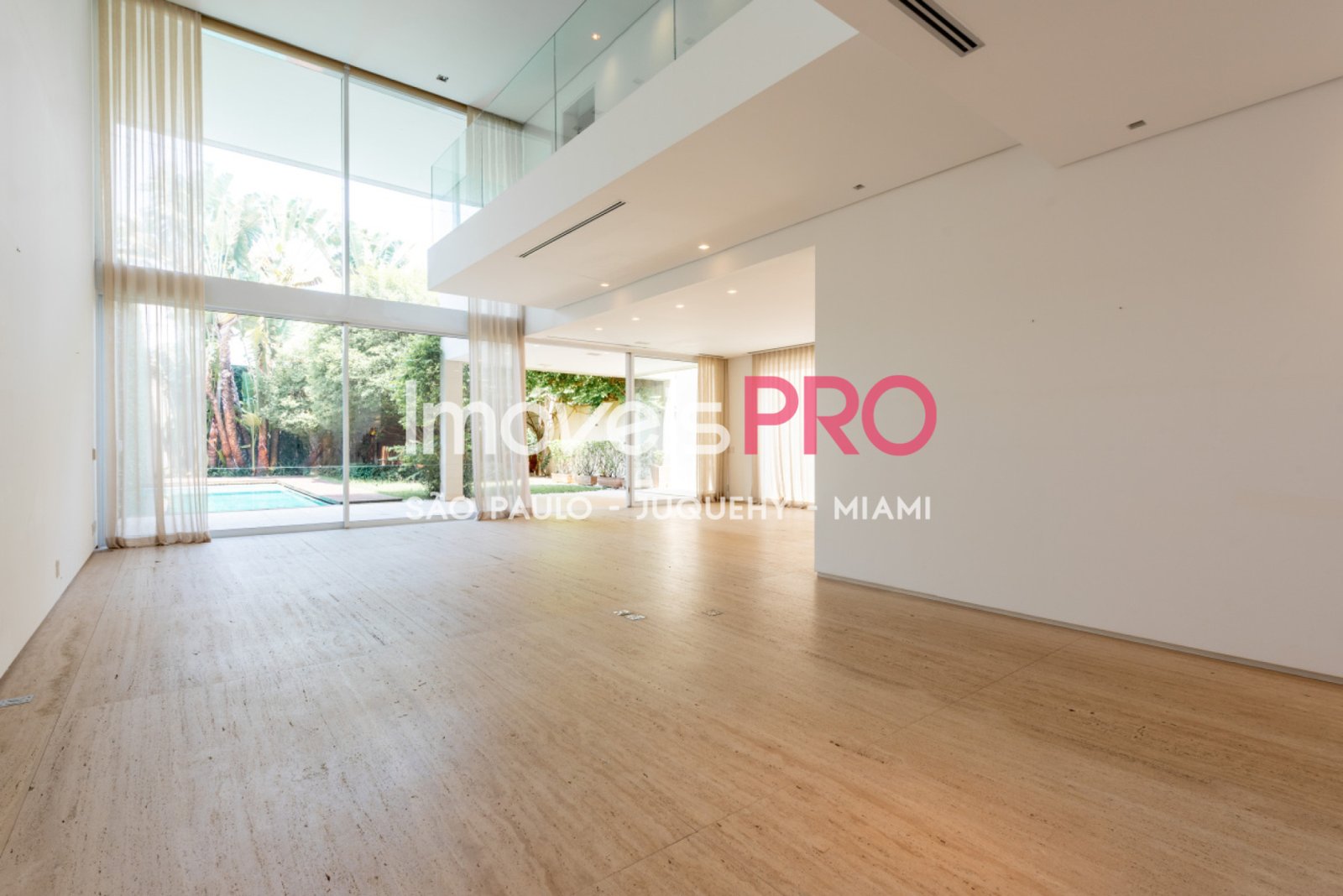 Foto :: https://assets.imoveispro.com.br/thumb/IP40485/casa-venda-vila-nova-conceicao_IP40485_11_1920x1080.jpg?