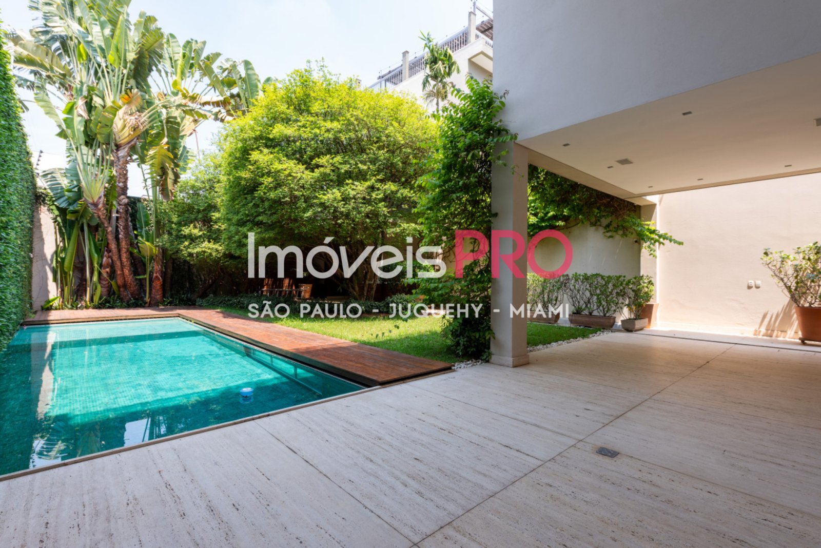 Foto :: https://assets.imoveispro.com.br/thumb/IP40485/casa-venda-vila-nova-conceicao_IP40485_17_1920x1080.jpg?