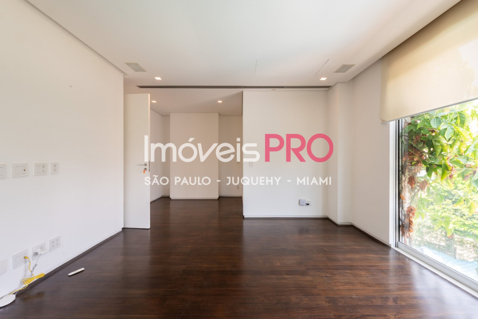 Foto :: https://assets.imoveispro.com.br/thumb/IP40485/casa-venda-vila-nova-conceicao_IP40485_35_1920x1080.jpg?