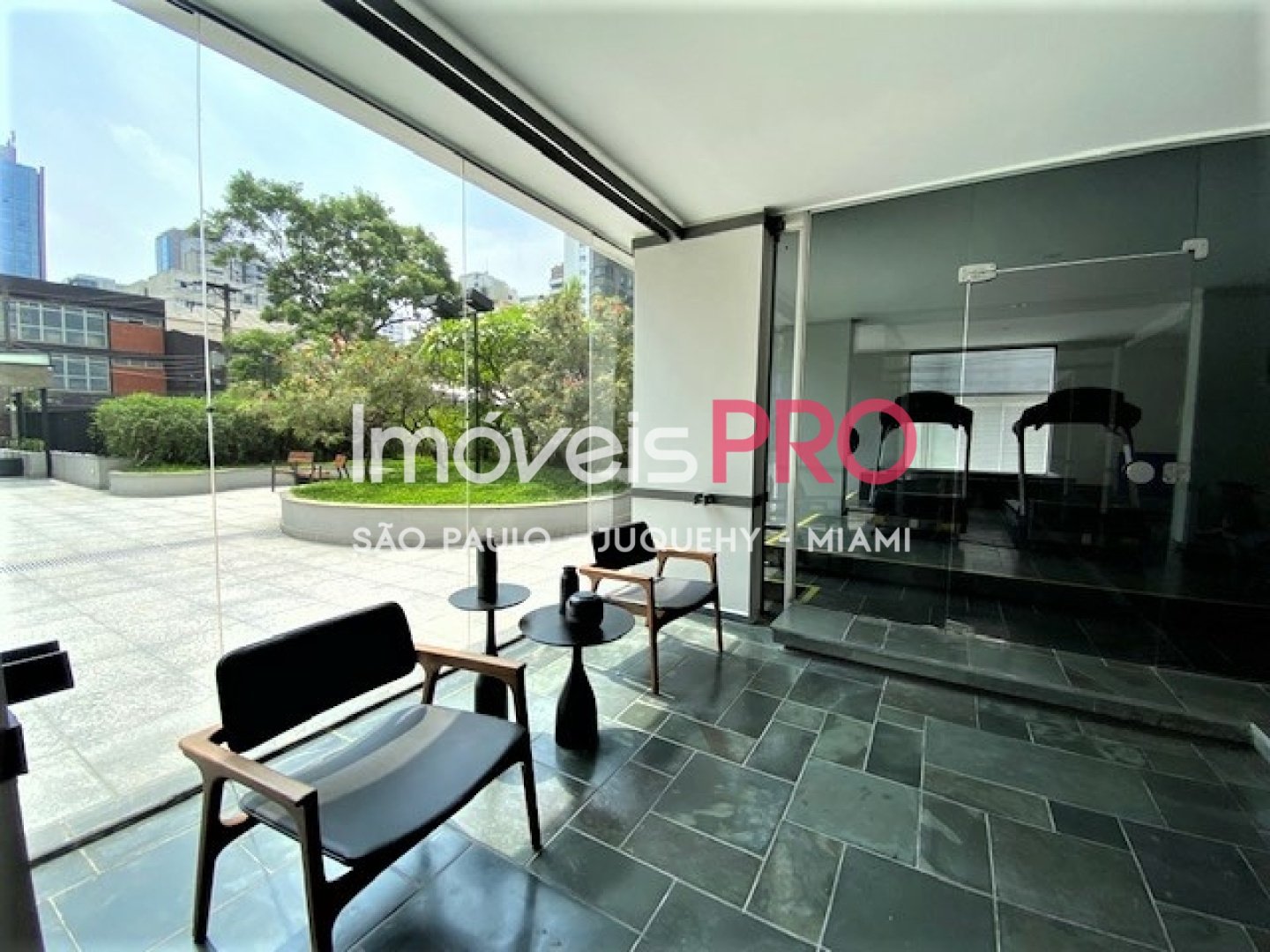 Foto :: IP40486