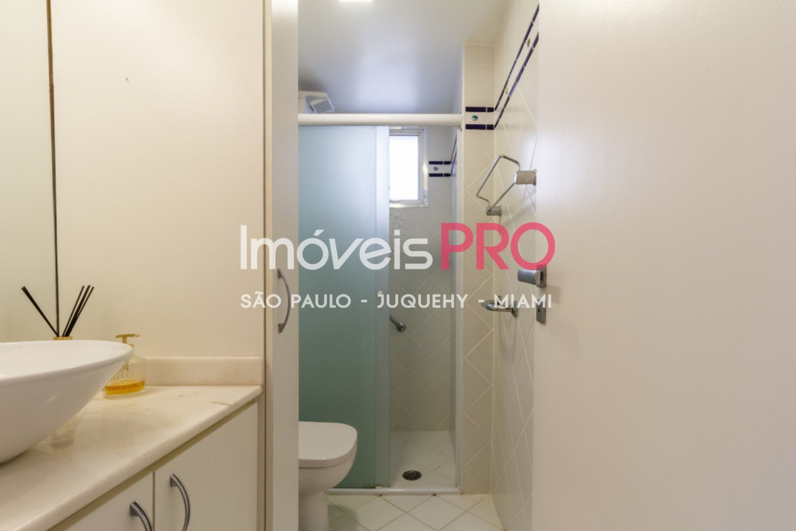 Foto :: IP40494