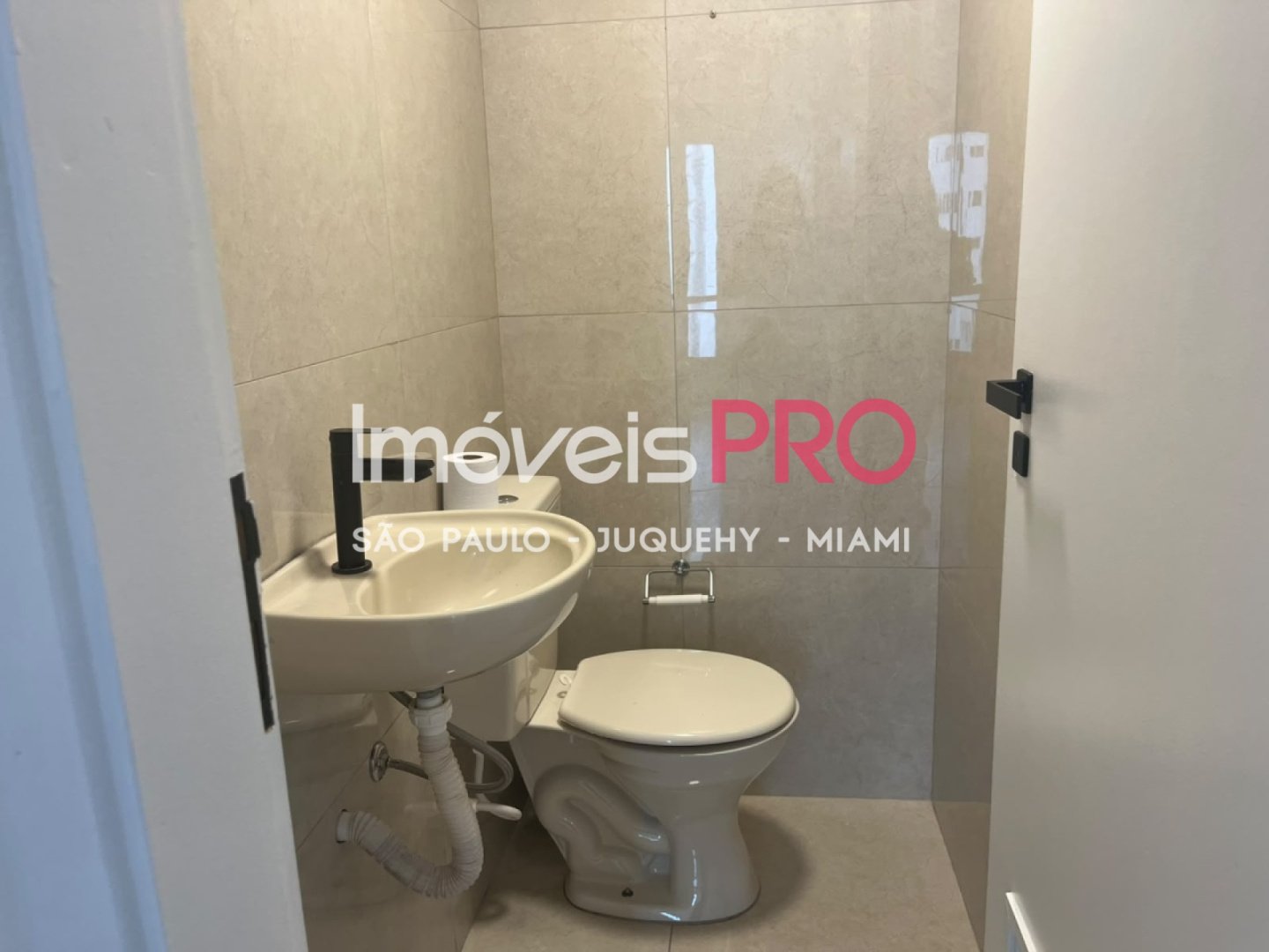 Foto :: https://assets.imoveispro.com.br/thumb/IP40496/apartamento-aluguel-moema-indios_IP40496_17_1920x1080.jpg?