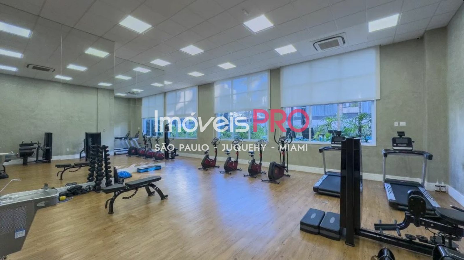 Foto :: https://assets.imoveispro.com.br/thumb/IP40498/apartamento-venda-moema_IP40498_23_1920x1080.jpg?