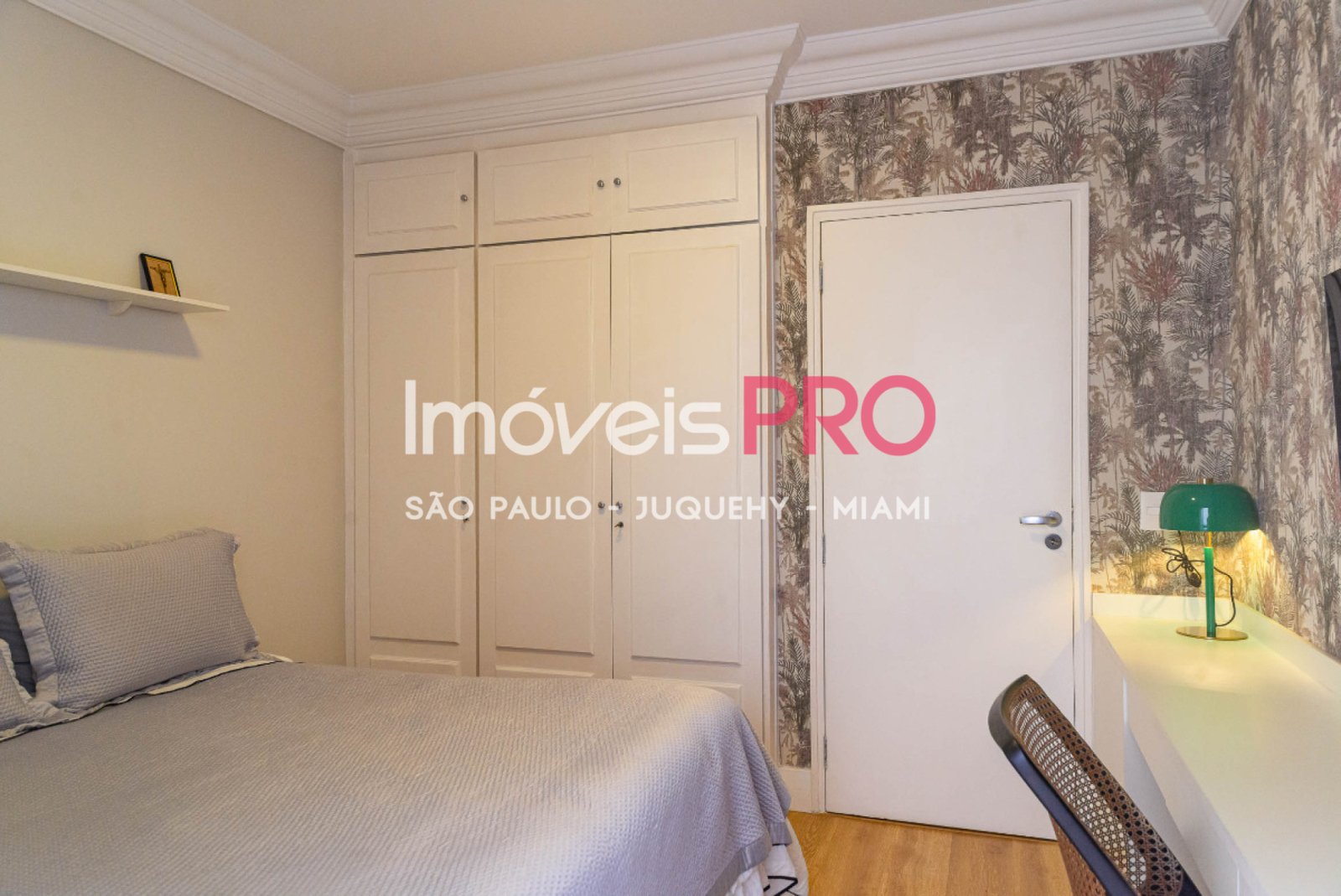 Foto :: IP40499
