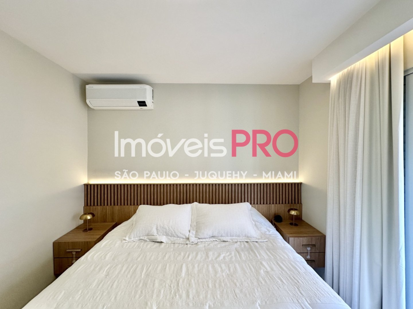 Foto :: IP40502