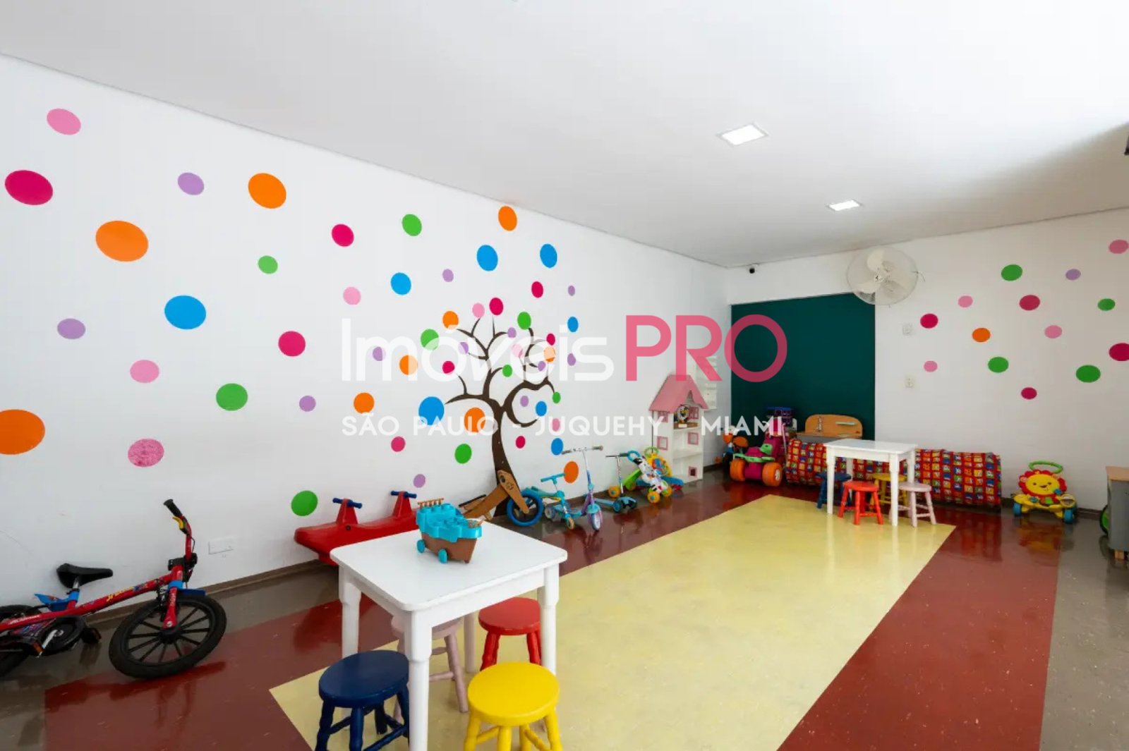 Foto :: https://assets.imoveispro.com.br/thumb/IP40504/apartamento-venda-vila-nova-conceicao_IP40504_41_1920x1080.jpg?