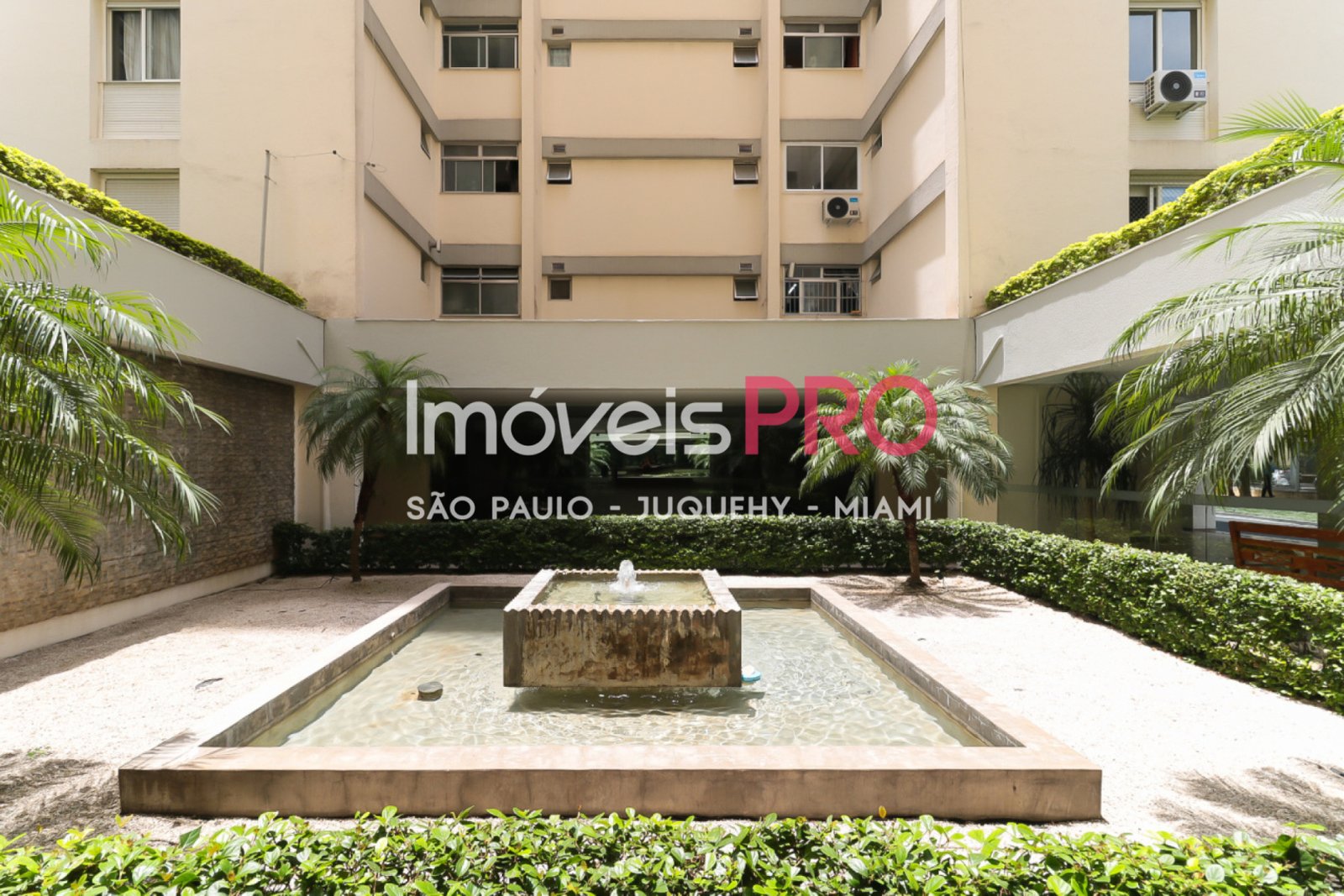 Foto :: IP40504