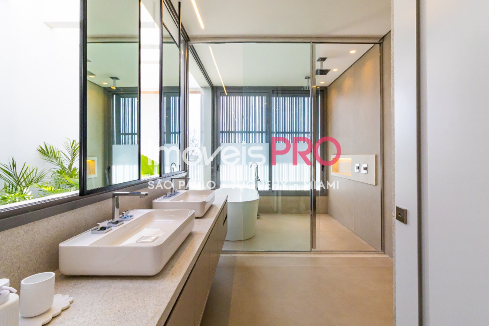 Foto :: https://assets.imoveispro.com.br/thumb/IP40510/condominio-venda-transurb_IP40510_41_1920x1080.jpg?