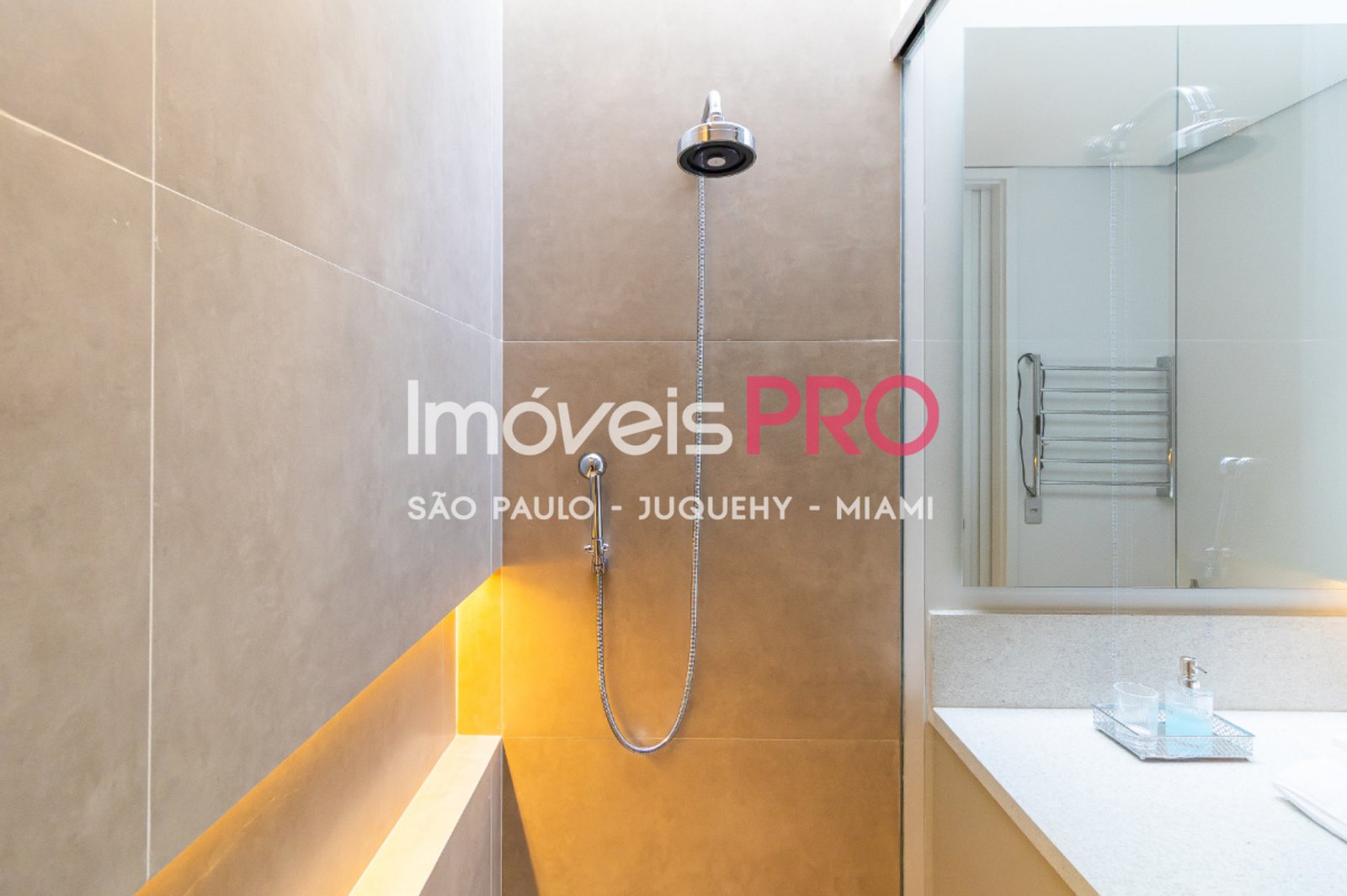 Foto :: https://assets.imoveispro.com.br/thumb/IP40510/condominio-venda-transurb_IP40510_59_1920x1080.jpg?