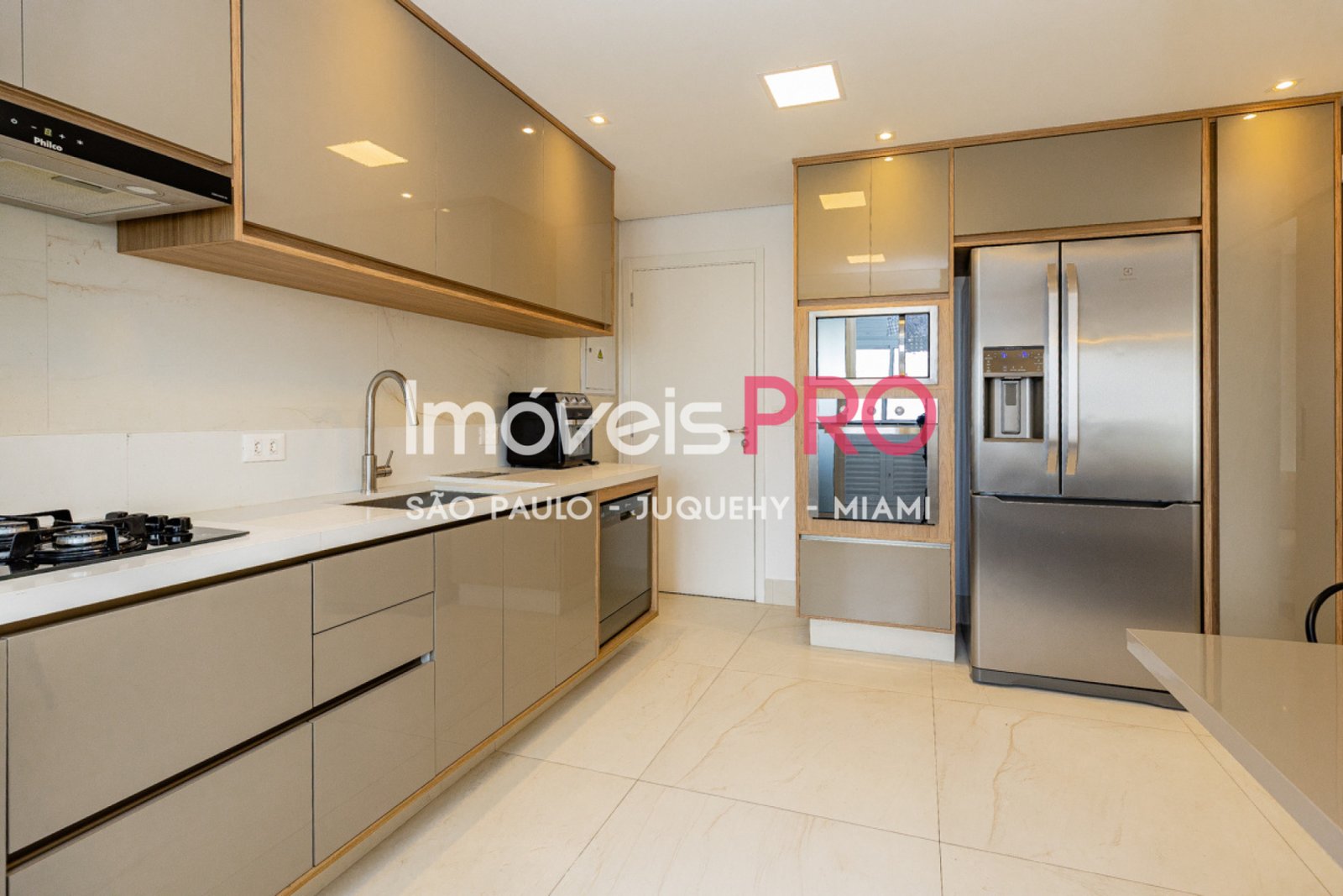 Foto :: https://assets.imoveispro.com.br/thumb/IP40525/apartamento-venda-vila-mascote_IP40525_23_1920x1080.jpg?
