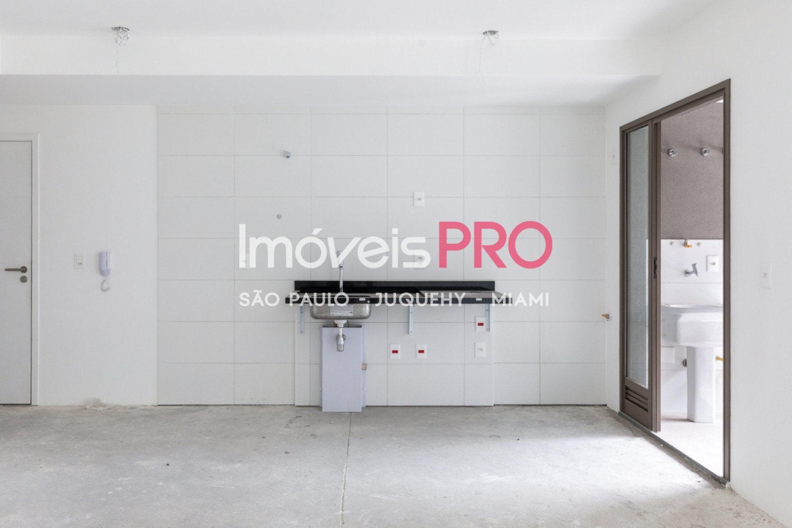 Foto :: https://assets.imoveispro.com.br/thumb/IP40529/apartamento-venda-moema_IP40529_11_1920x1080.jpg?
