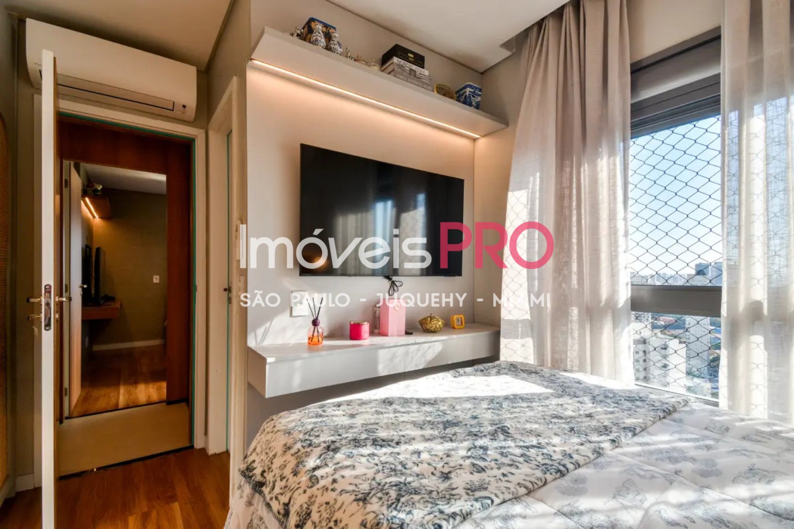Foto :: https://assets.imoveispro.com.br/thumb/IP40532/apartamento-venda-jardim-vila-mariana_IP40532_23_1920x1080.jpg?