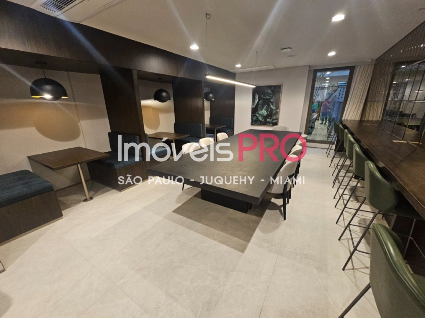 Foto :: https://assets.imoveispro.com.br/thumb/IP40534/apartamento-venda-campo-belo_IP40534_11_1920x1080.jpg?