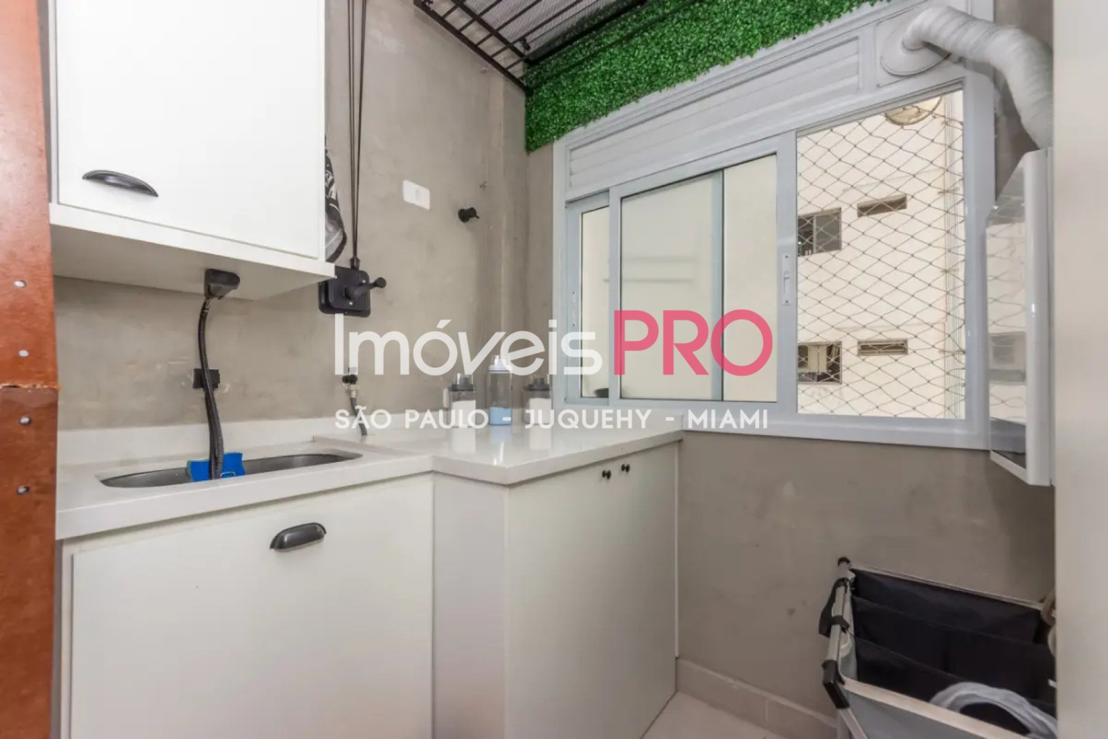Foto :: https://assets.imoveispro.com.br/thumb/IP40535/apartamento-venda-campo-belo_IP40535_11_1920x1080.jpg?