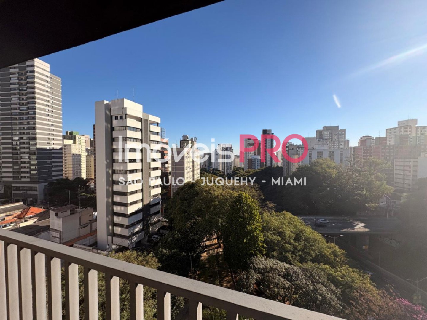 Foto :: https://assets.imoveispro.com.br/thumb/IP40538/apartamento-venda-paraiso_IP40538_11_1920x1080.jpg?