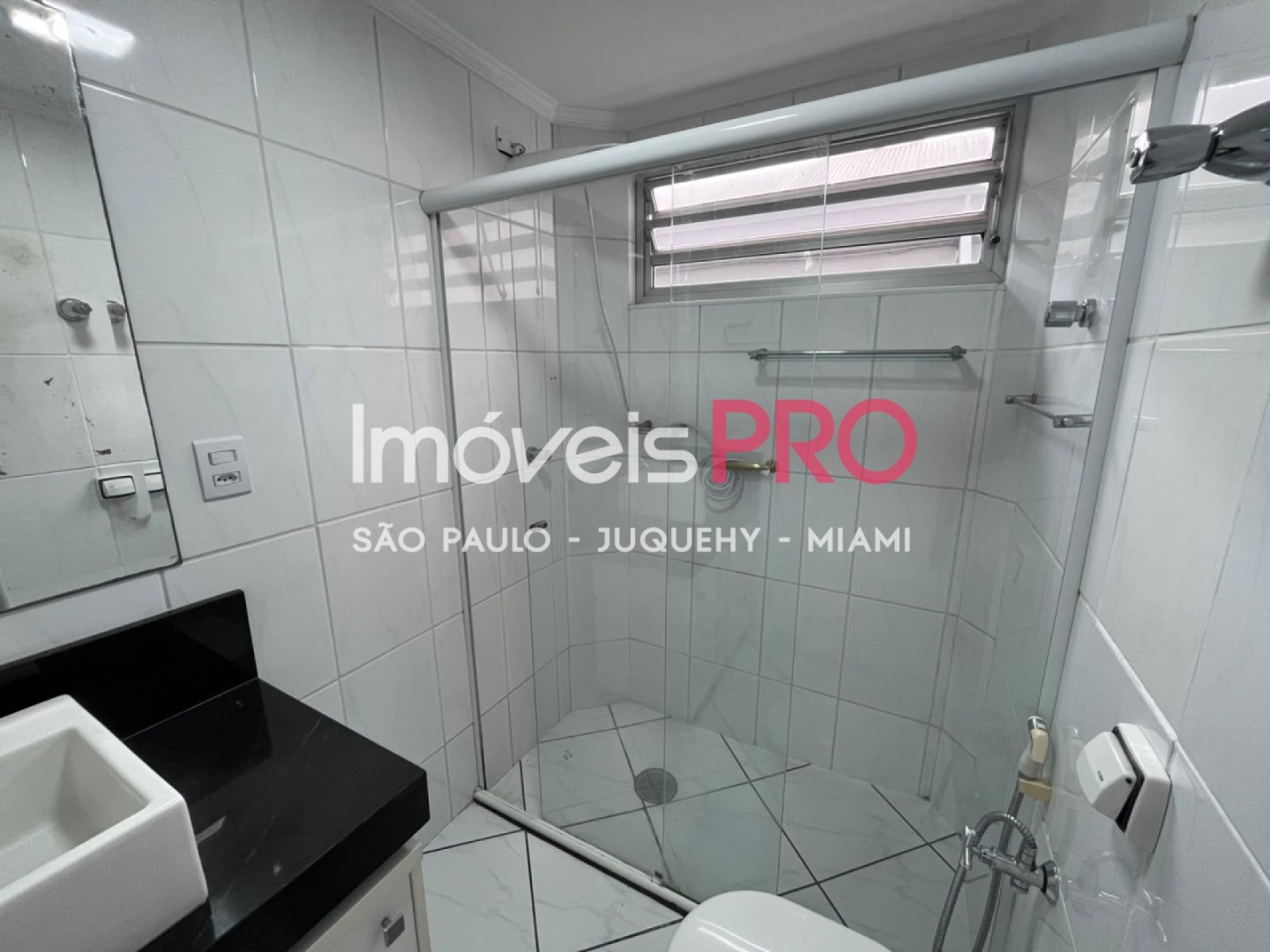 Foto :: IP40540