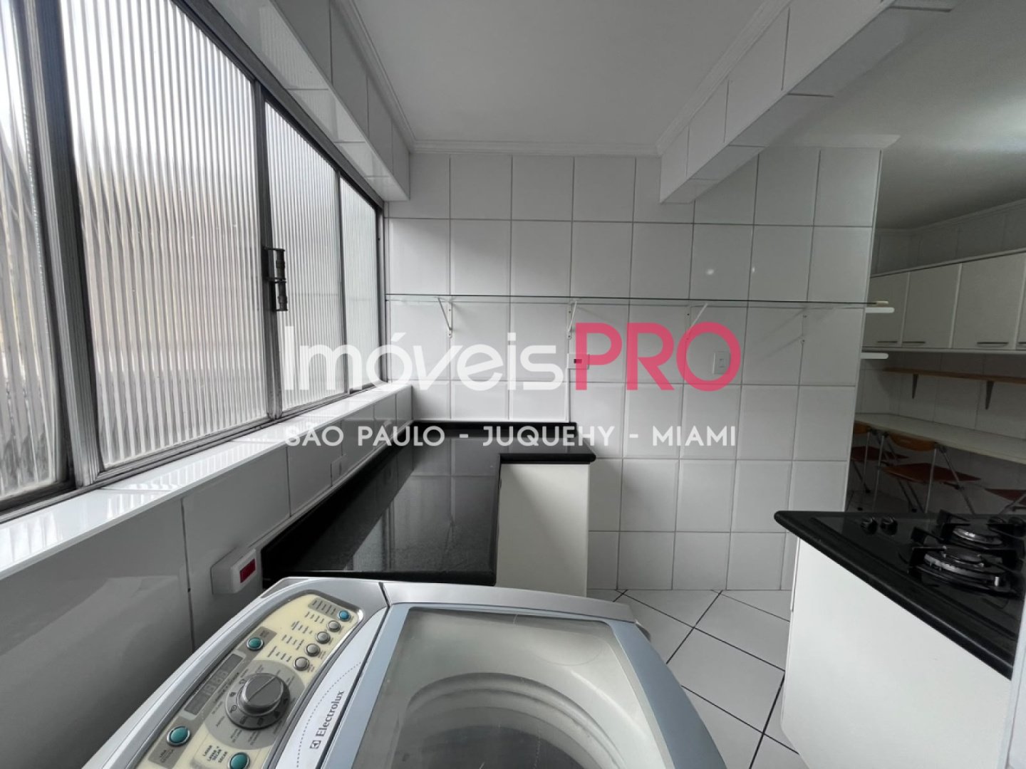 Foto :: IP40540