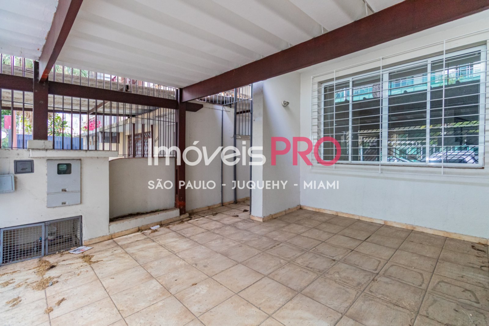 Foto :: https://assets.imoveispro.com.br/thumb/IP40549/casa-venda-campo-belo_IP40549_29_1920x1080.jpg?