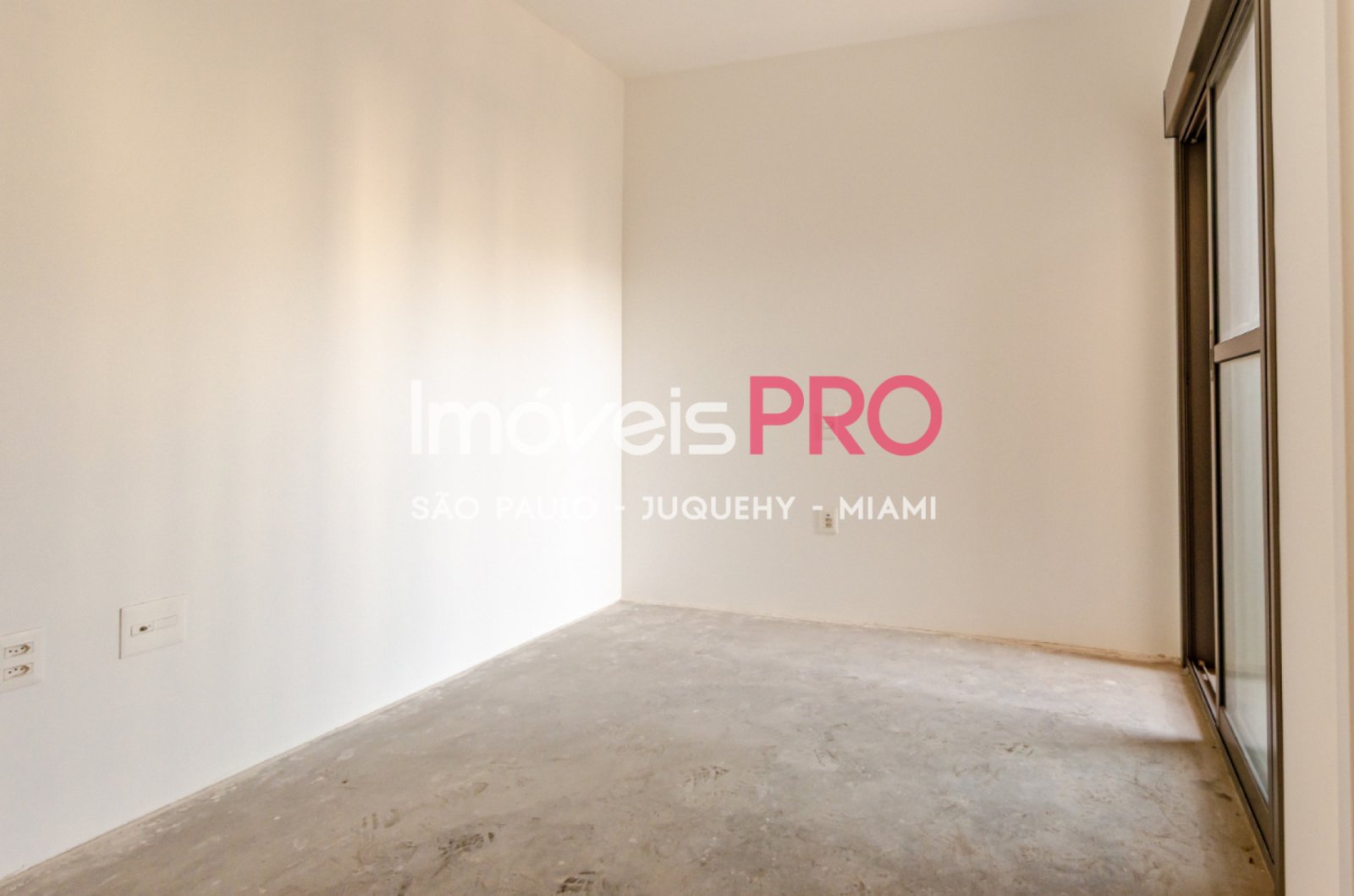 Foto :: https://assets.imoveispro.com.br/thumb/IP40563/apartamento-venda-paraiso_IP40563_17_1920x1080.jpg?