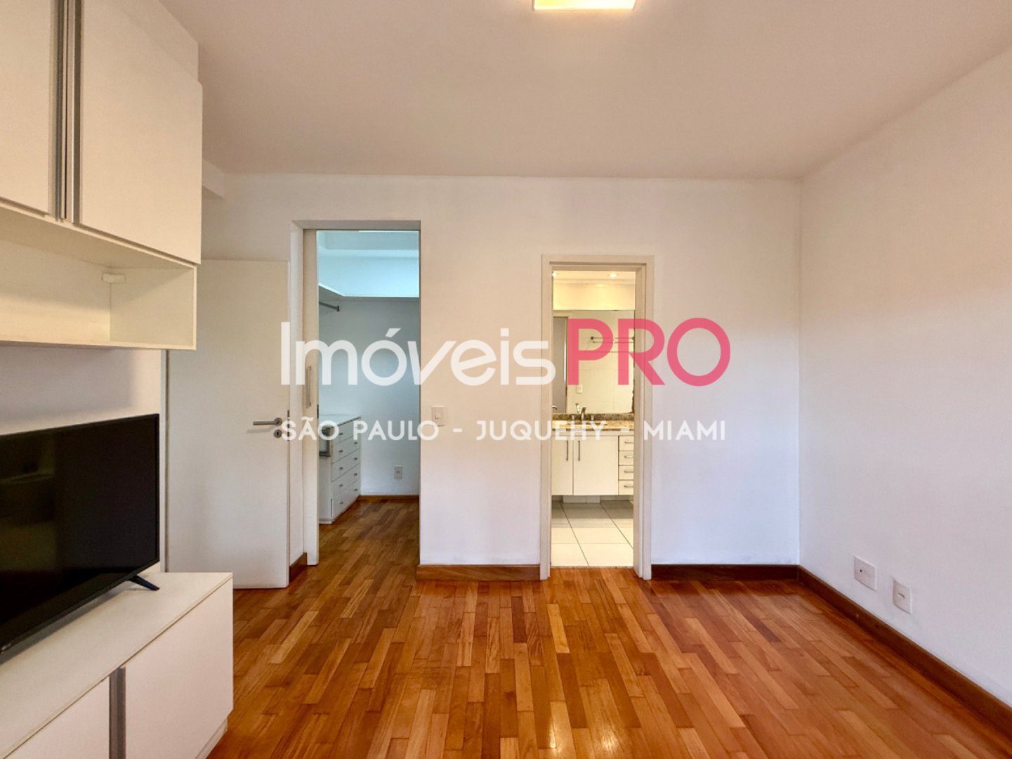 Foto :: https://assets.imoveispro.com.br/thumb/IP40565/cobertura-venda-campo-belo_IP40565_41_1920x1080.jpg?